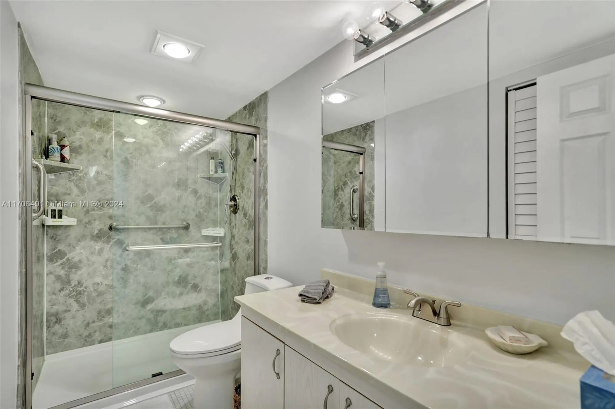 Property Slideshow image 18 of 63 | 2301 lucaya ln m1, Coconut Creek, FL, 33066