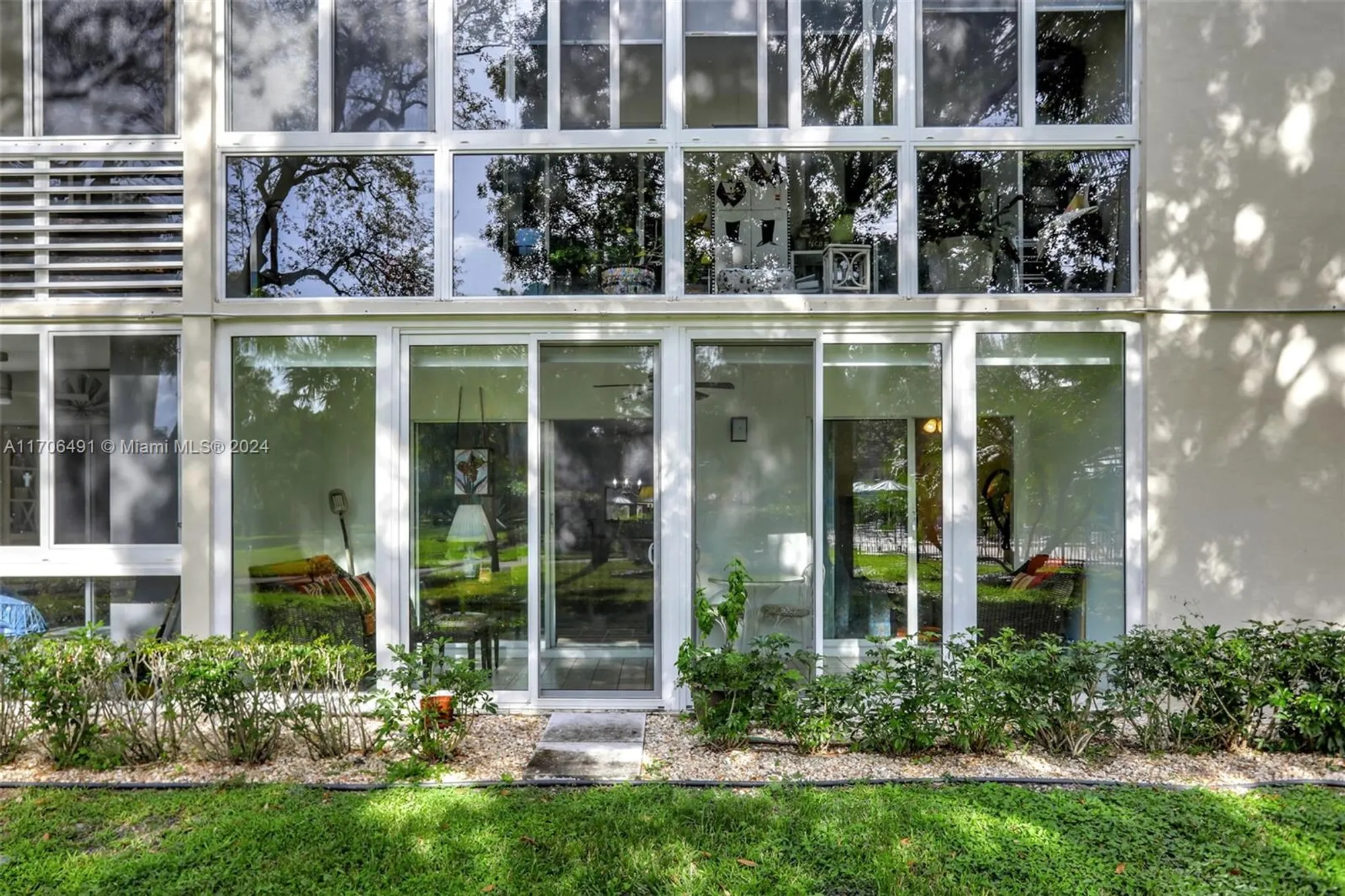 Property Slideshow image 28 of 63 | 2301 lucaya ln m1, Coconut Creek, FL, 33066