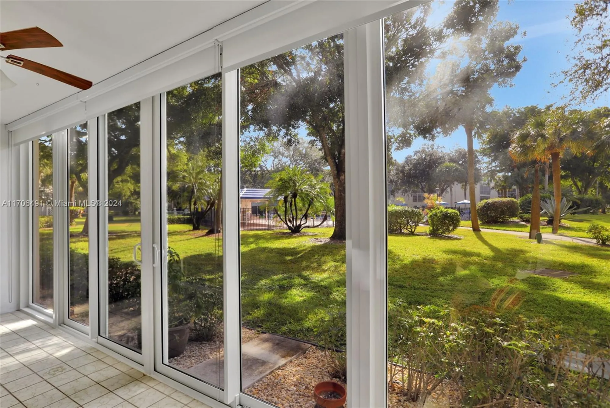 Property Slideshow image 23 of 63 | 2301 lucaya ln m1, Coconut Creek, FL, 33066