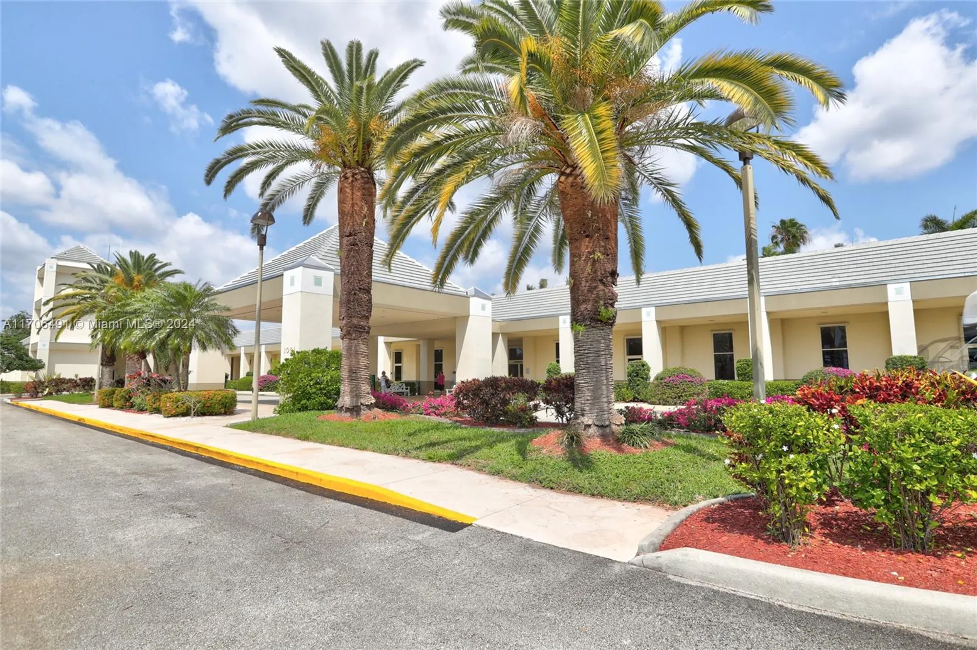 Property Slideshow image 51 of 63 | 2301 lucaya ln m1, Coconut Creek, FL, 33066