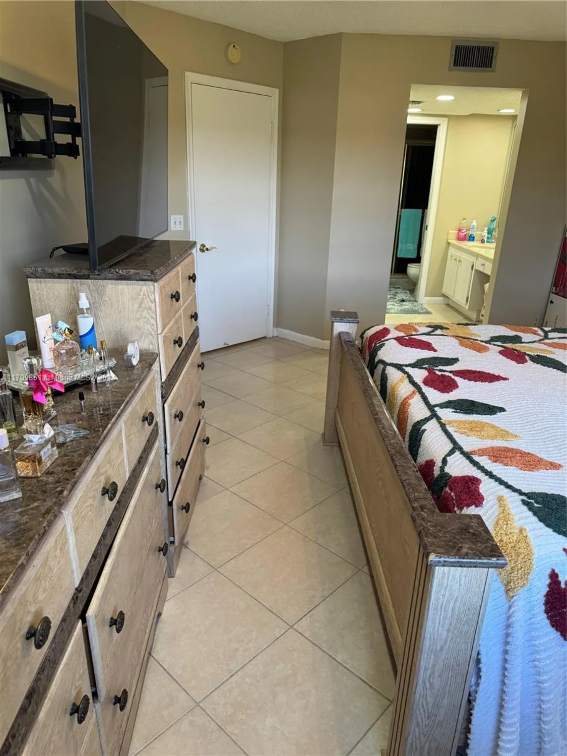 Property Slideshow image 15 of 47 | 12650 sw 6th st 411k, Pembroke Pines, FL, 33027