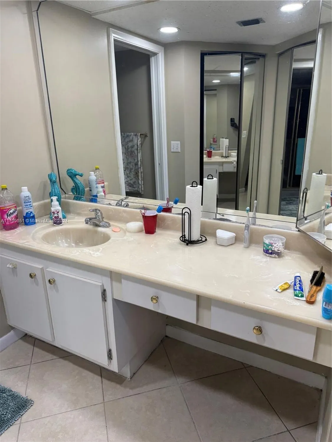 Property Slideshow image 16 of 47 | 12650 sw 6th st 411k, Pembroke Pines, FL, 33027