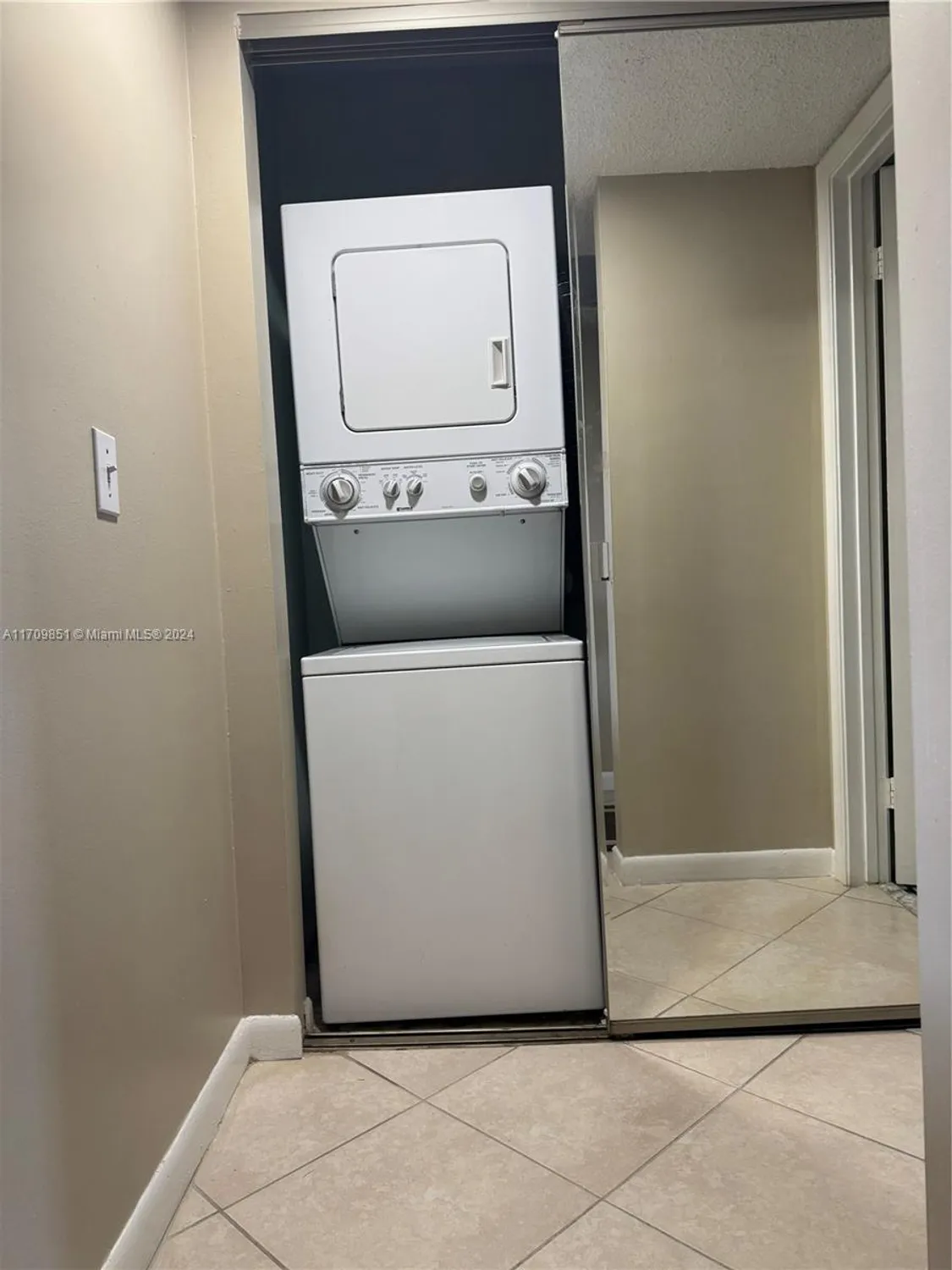 Property Slideshow image 23 of 47 | 12650 sw 6th st 411k, Pembroke Pines, FL, 33027