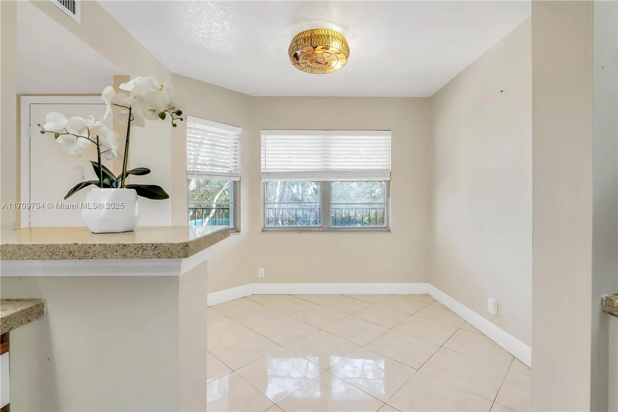Property Slideshow image 14 of 38 | 900 sw 125th way apt 304r, Pembroke Pines, FL, 33027