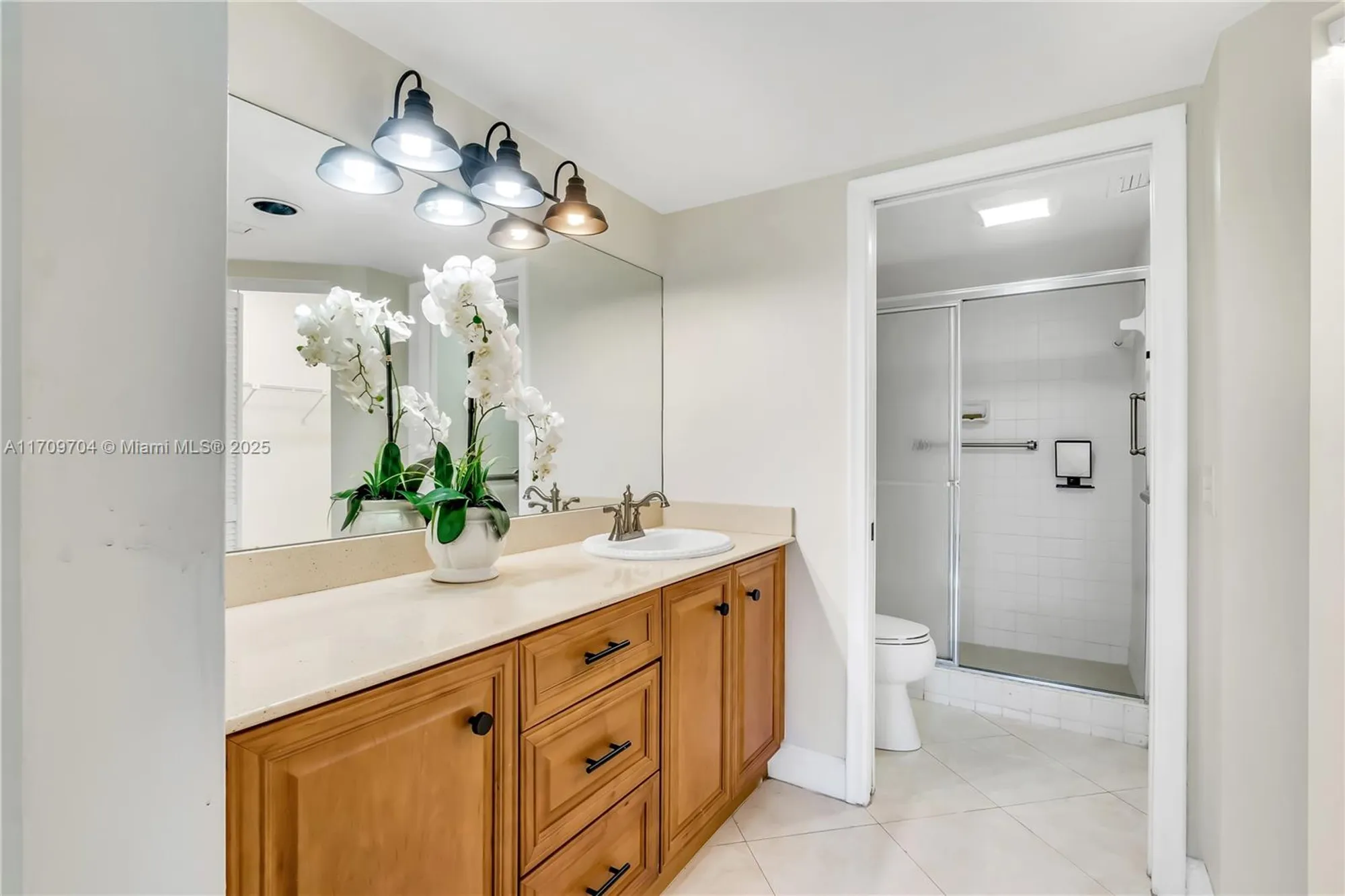 Property Slideshow image 26 of 38 | 900 sw 125th way apt 304r, Pembroke Pines, FL, 33027