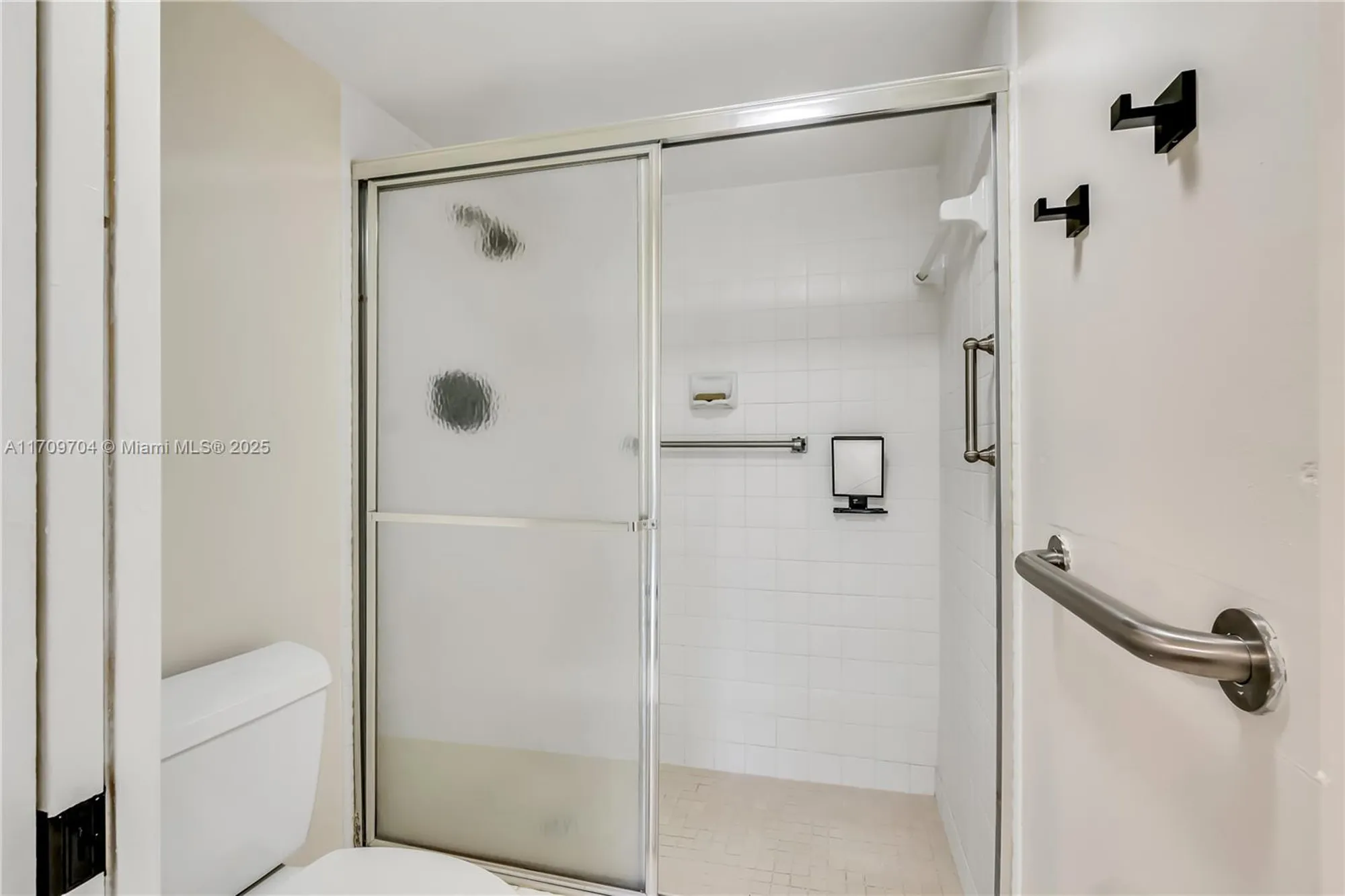 Property Slideshow image 29 of 38 | 900 sw 125th way apt 304r, Pembroke Pines, FL, 33027