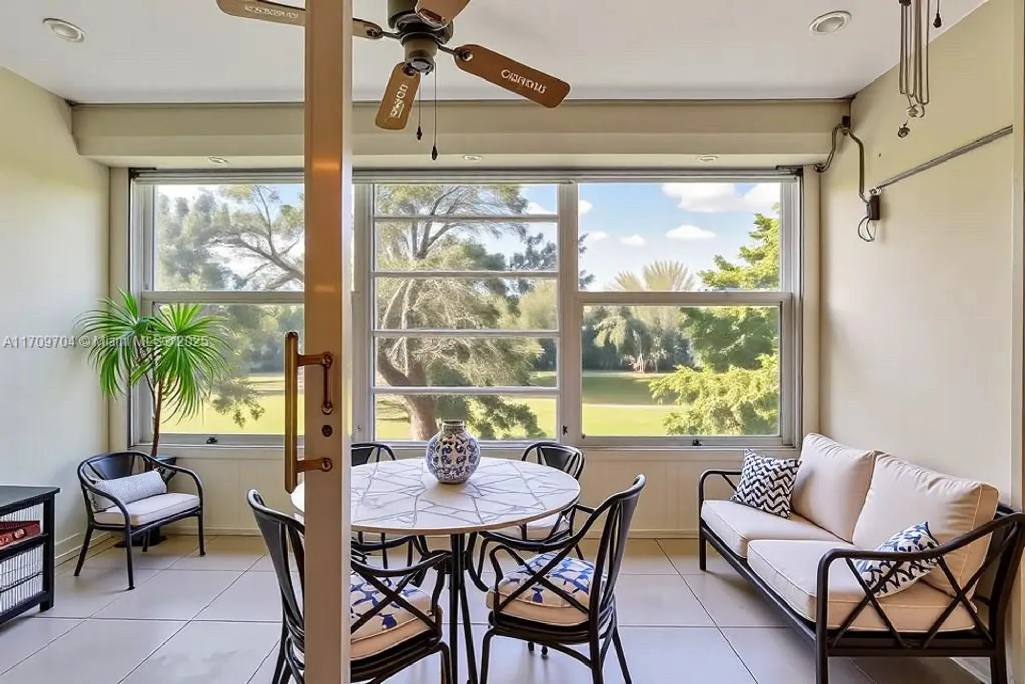 Property Slideshow image 21 of 38 | 900 sw 125th way apt 304r, Pembroke Pines, FL, 33027