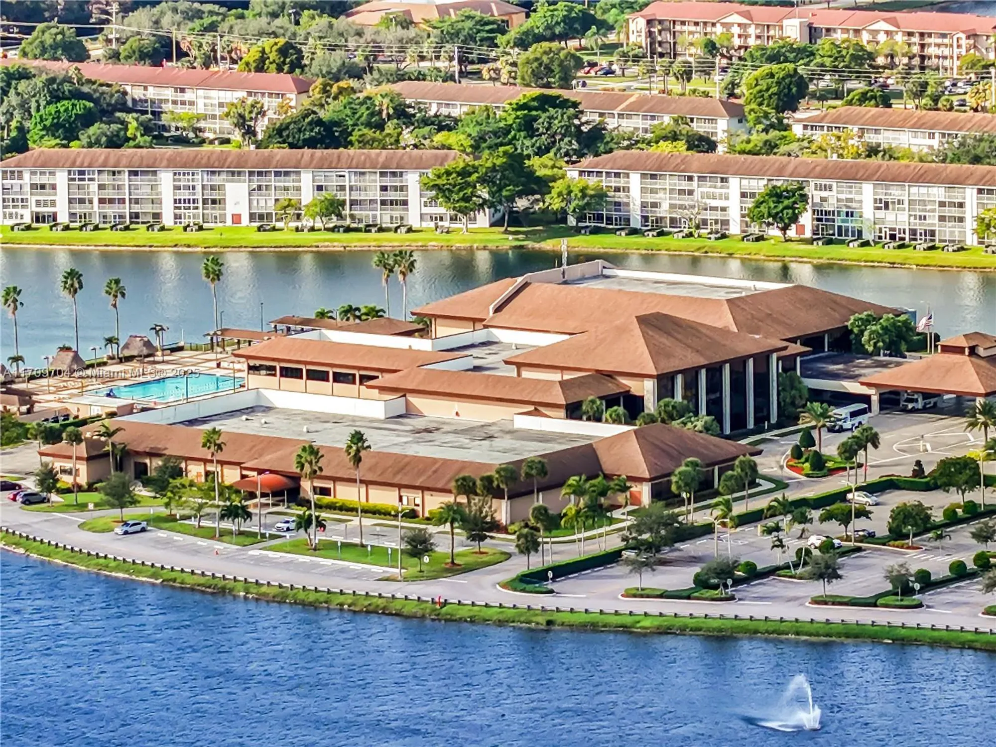 Property Slideshow image 37 of 38 | 900 sw 125th way apt 304r, Pembroke Pines, FL, 33027