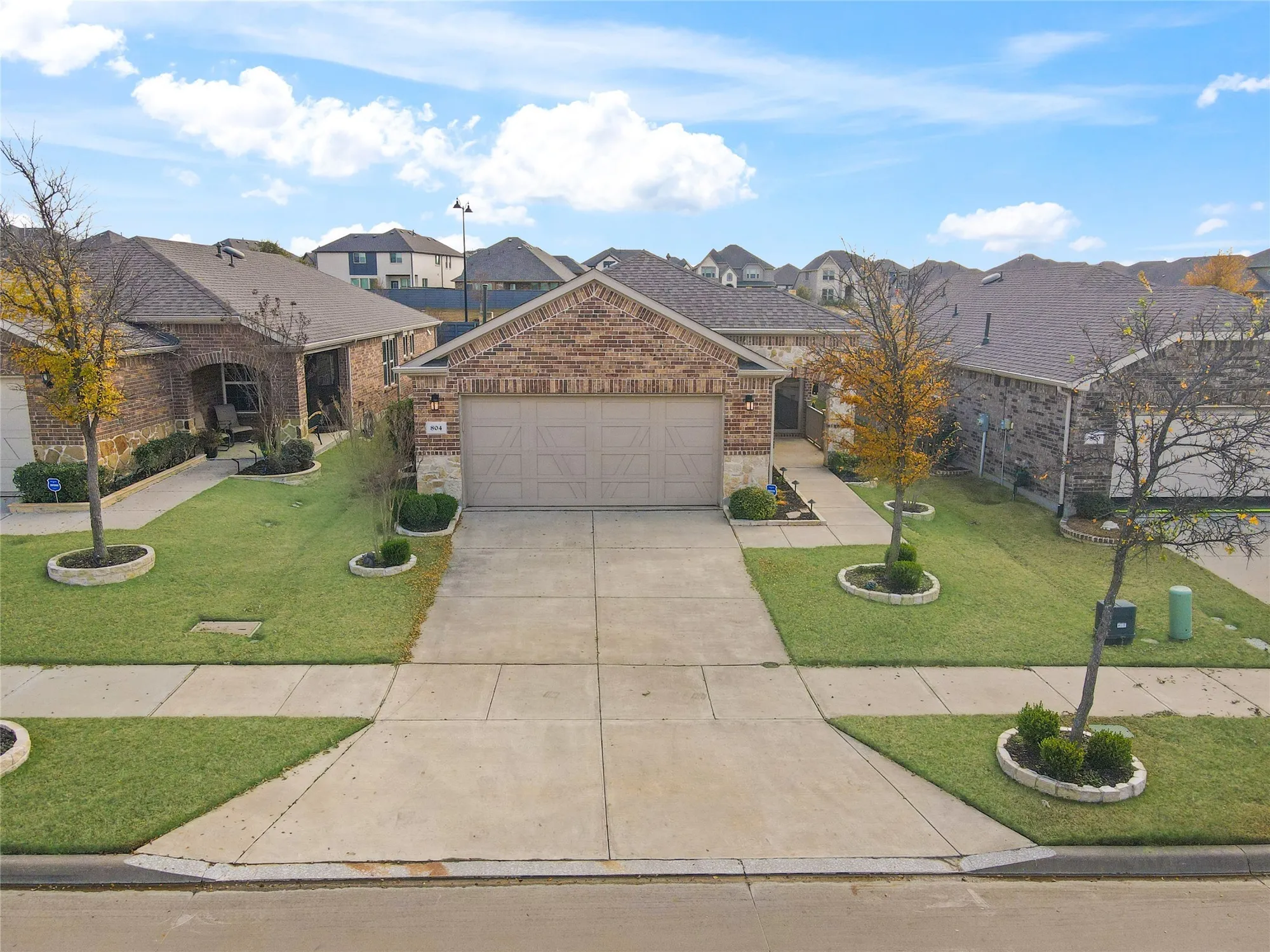 Property Slideshow image 20 of 31 | 804 freedom ln, Aubrey, TX, 76227