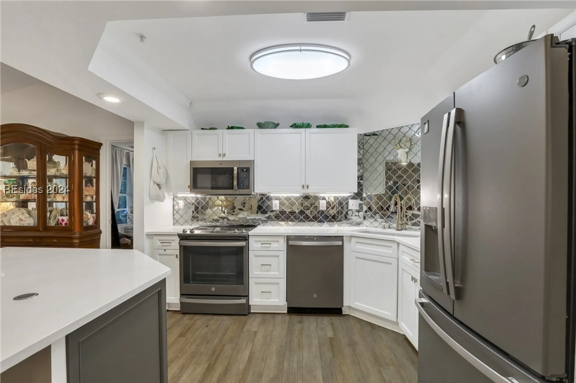 Property Slideshow image 4 of 34 | 380 marshland rd h34, Hilton Head Island, SC, 29926