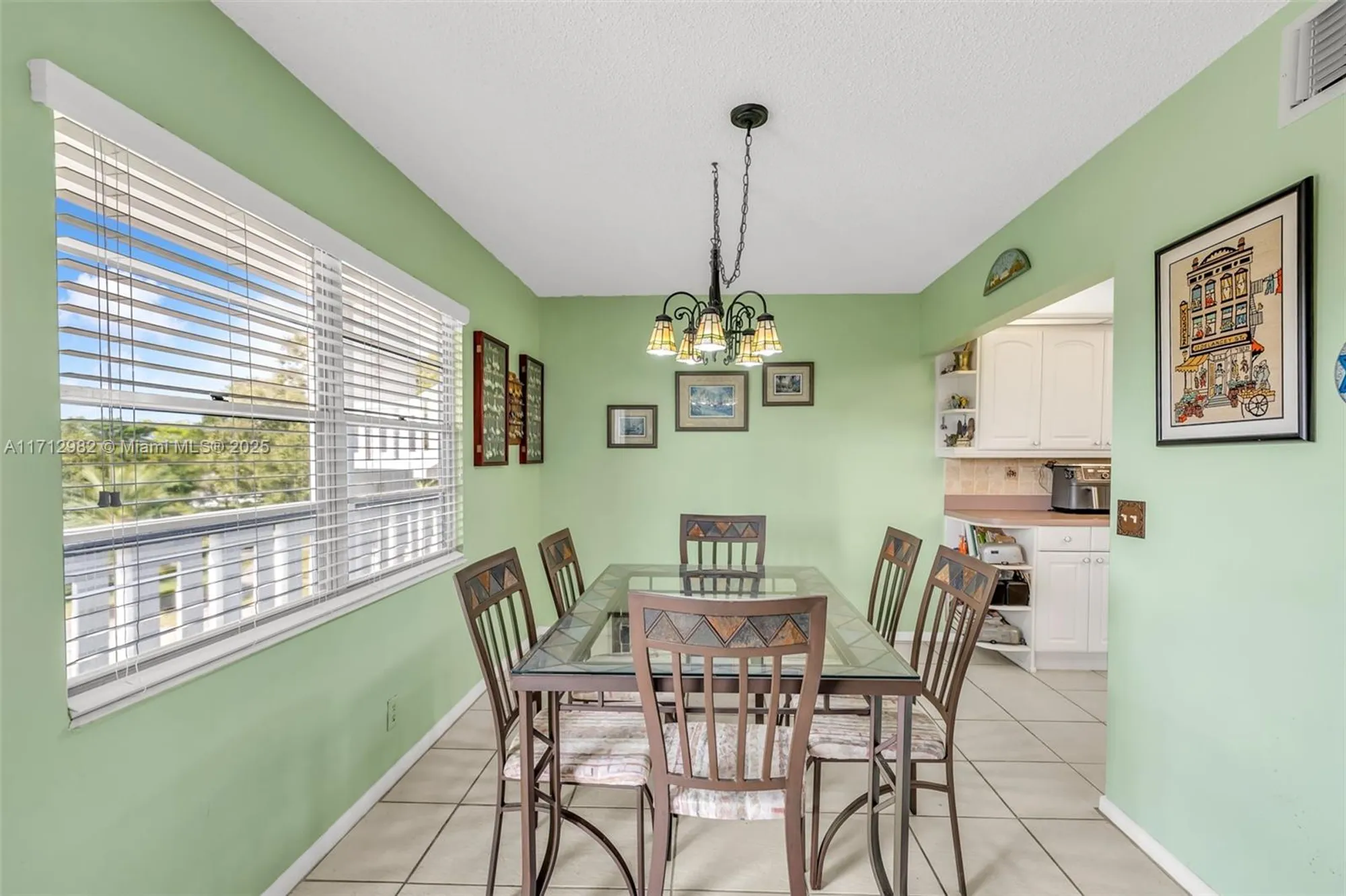 Property Slideshow image 14 of 37 | 3003 lyndhurst h # 3003, Deerfield Beach, FL, 33442