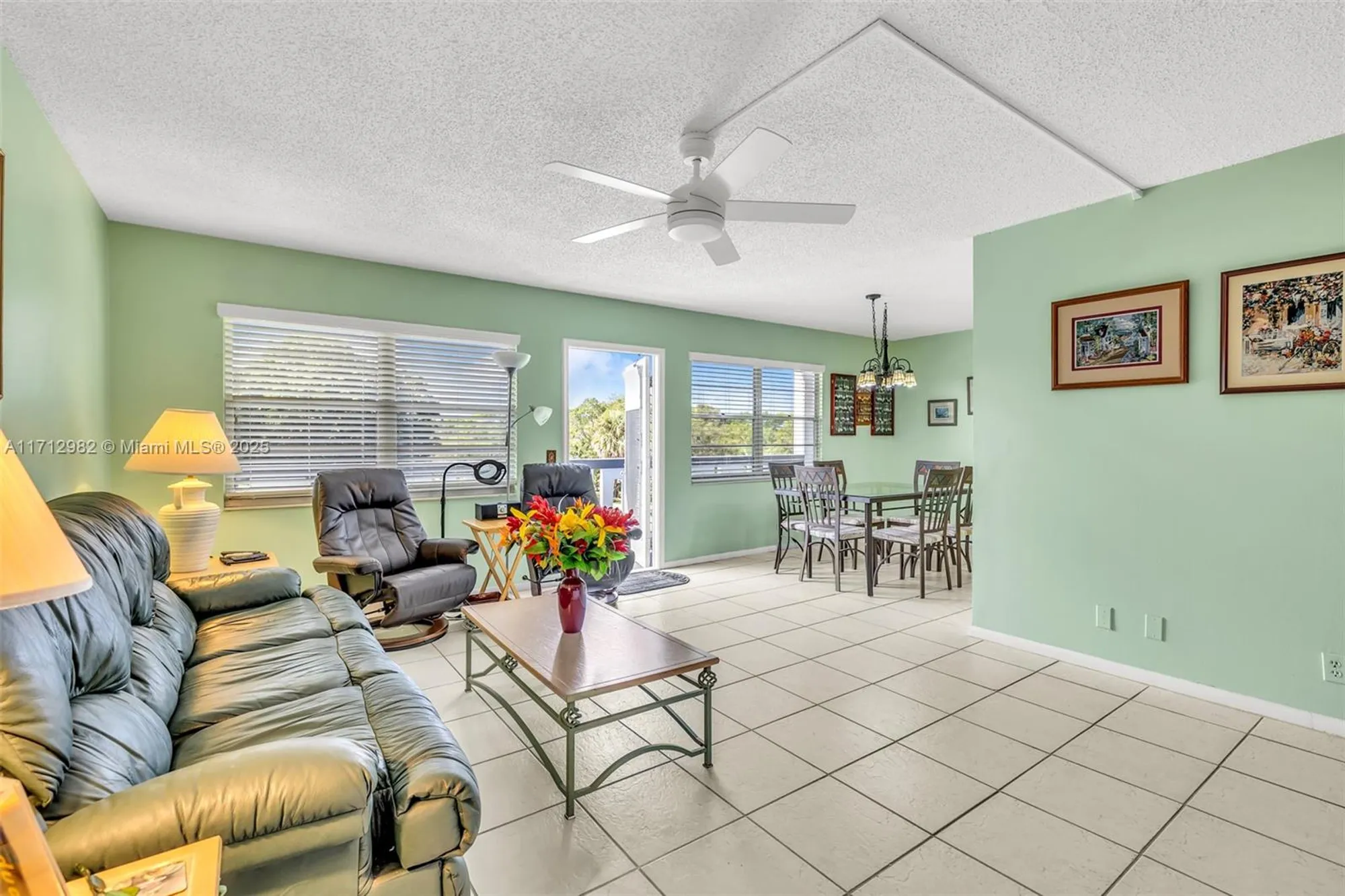 Property Slideshow image 18 of 37 | 3003 lyndhurst h # 3003, Deerfield Beach, FL, 33442