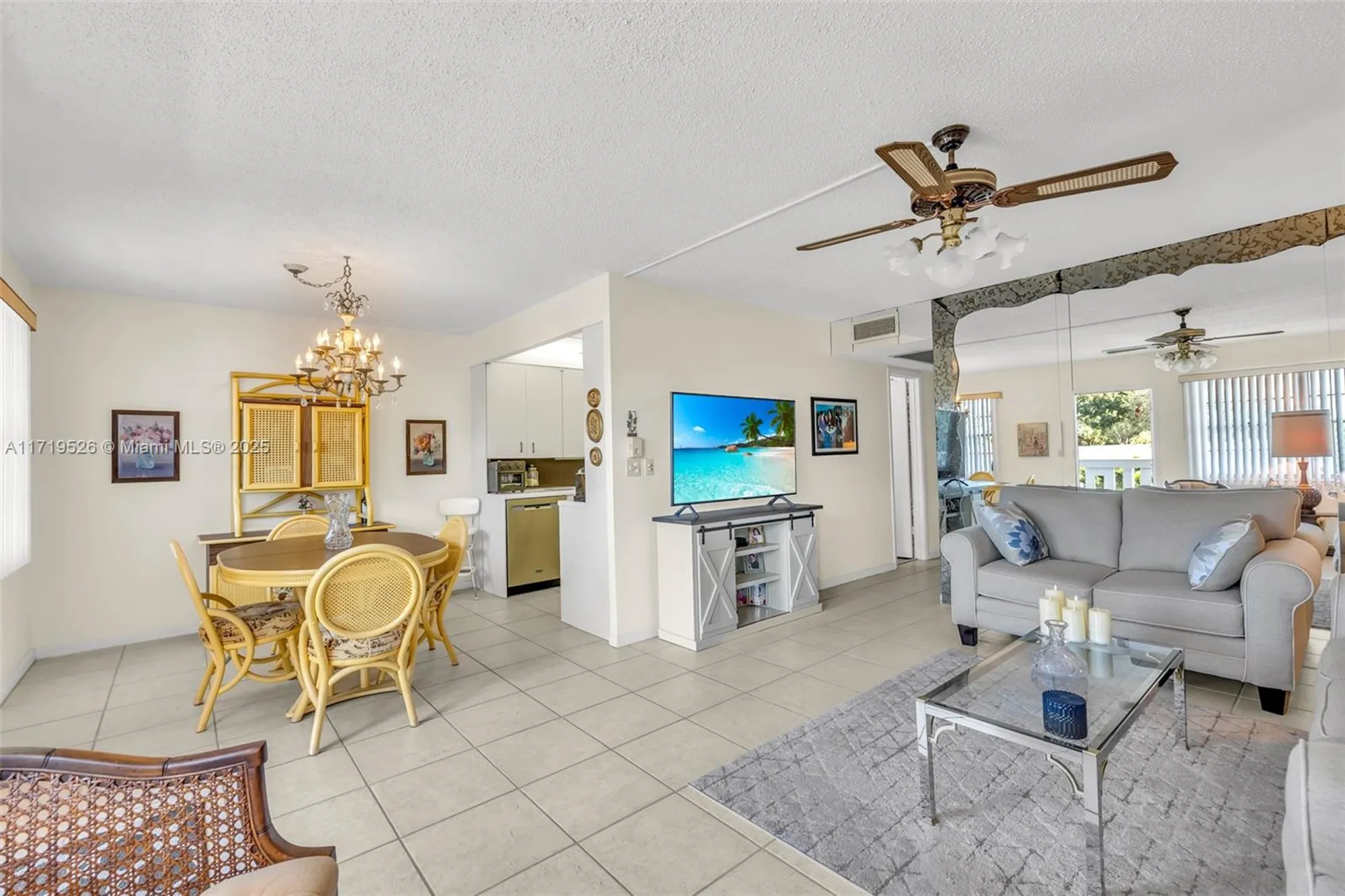 Property Slideshow image 16 of 43 | 3037 newport h # 3037, Deerfield Beach, FL, 33442