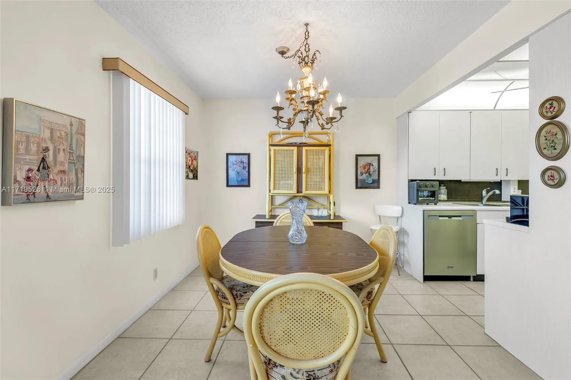 Property Slideshow image 18 of 43 | 3037 newport h # 3037, Deerfield Beach, FL, 33442
