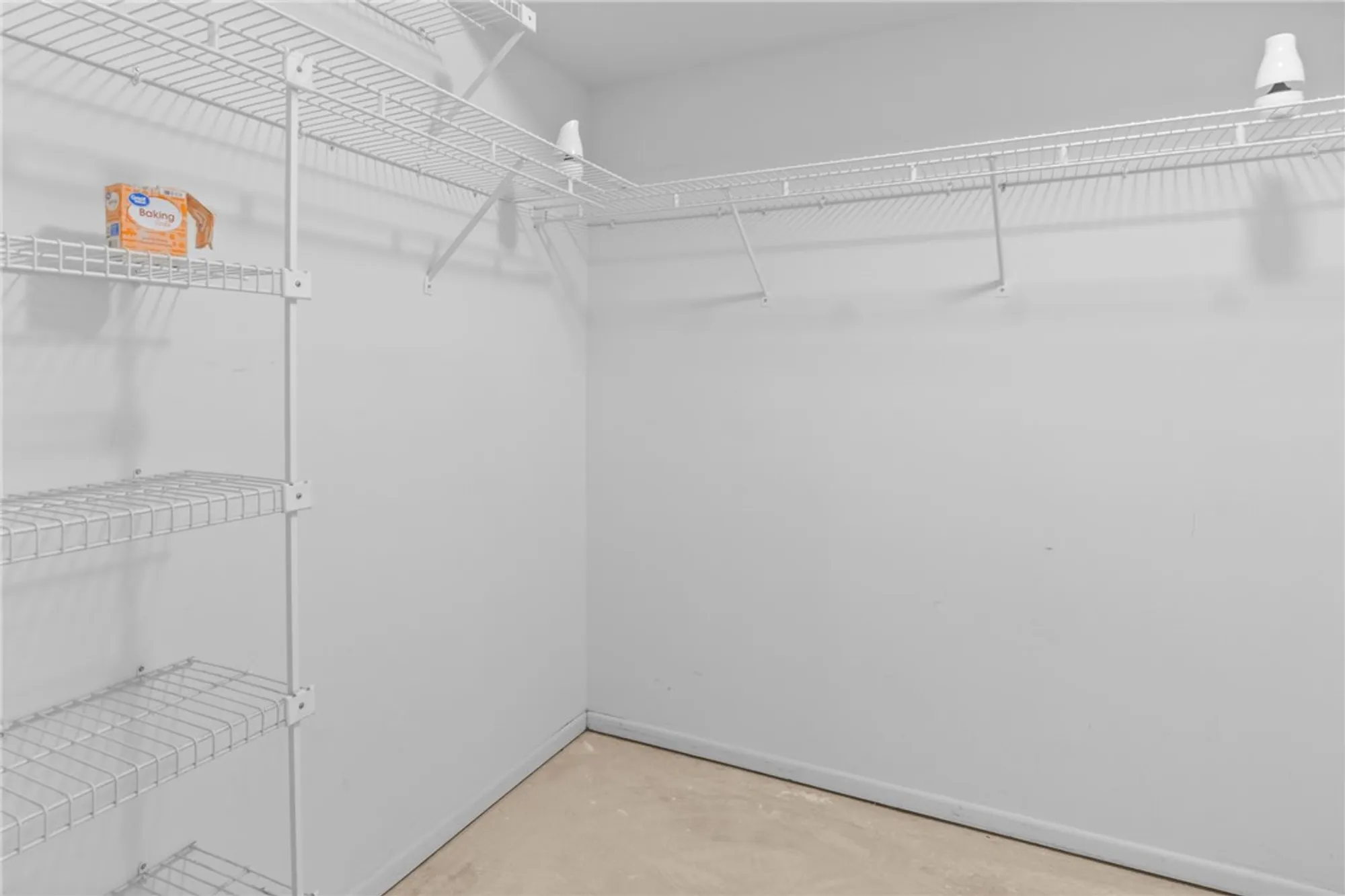 Property Slideshow image 13 of 32 | 35 plantation dr 205, Vero Beach, FL, 32966