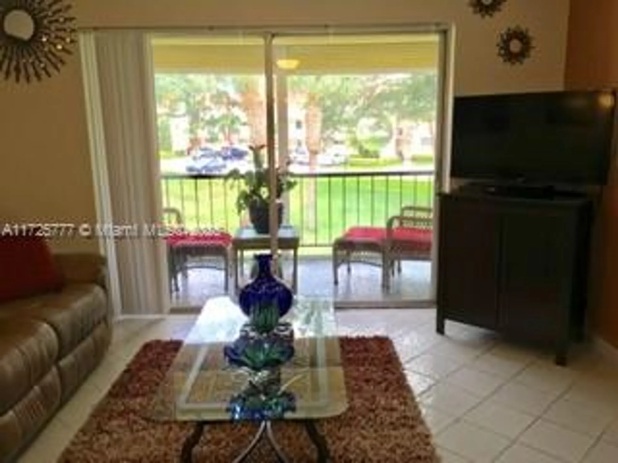 Property Slideshow image 8 of 30 | 611 s hollybrook dr apt 203, Pembroke Pines, FL, 33025