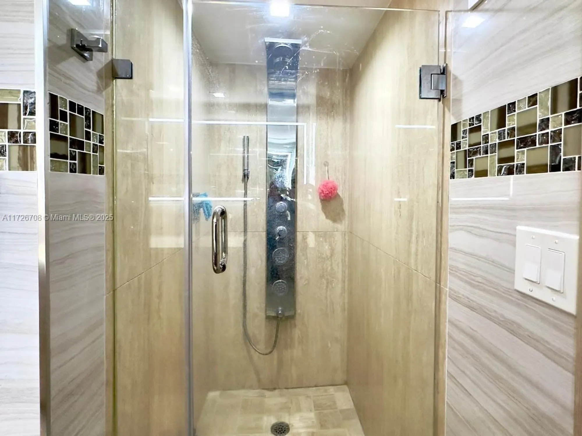 Property Slideshow image 14 of 23 | 1201 s ocean dr 2202s, Hollywood, FL, 33019