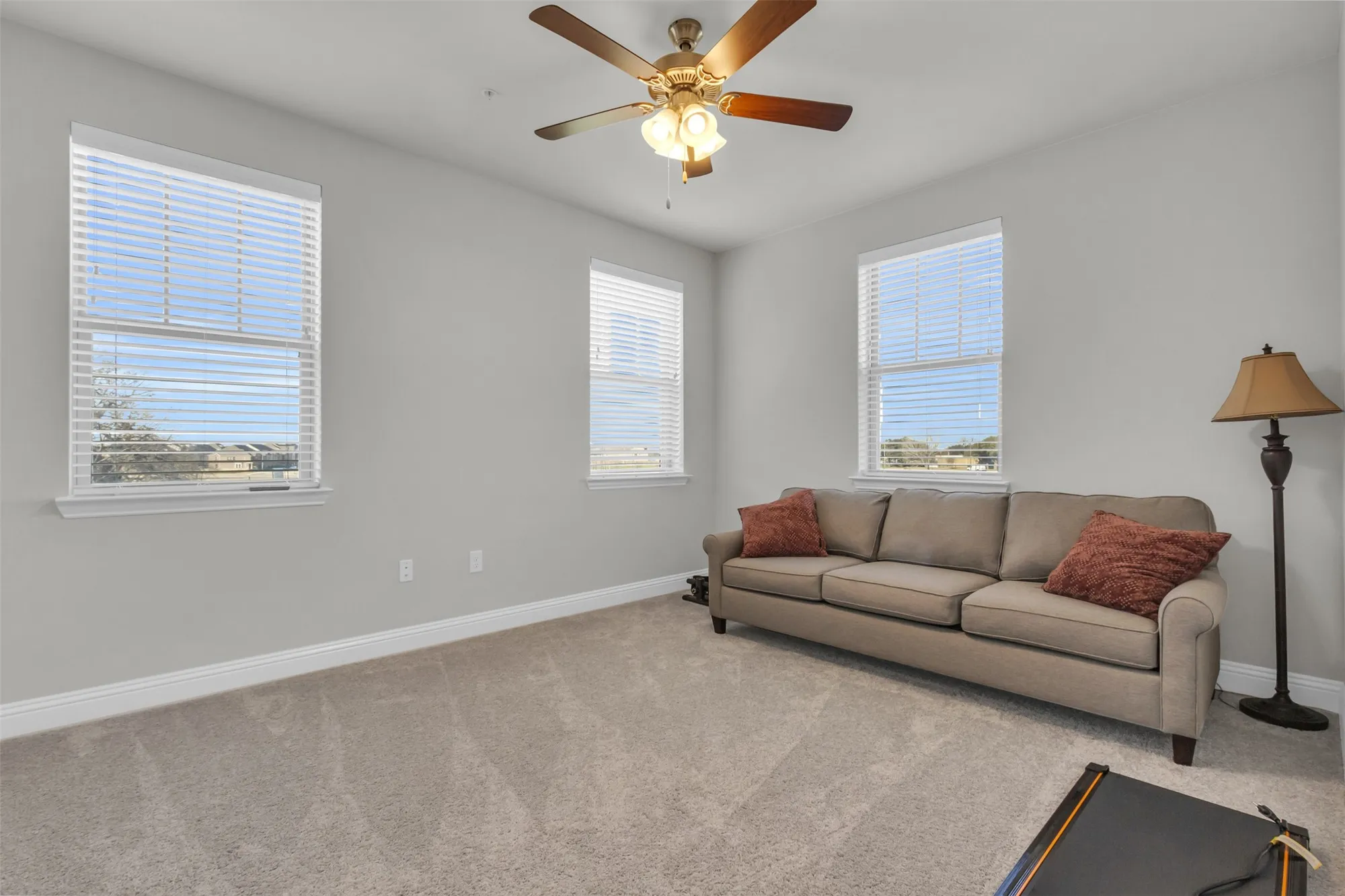 Property Slideshow image 24 of 34 | 1735 wittington pl apt 2302, Farmers Branch, TX, 75234