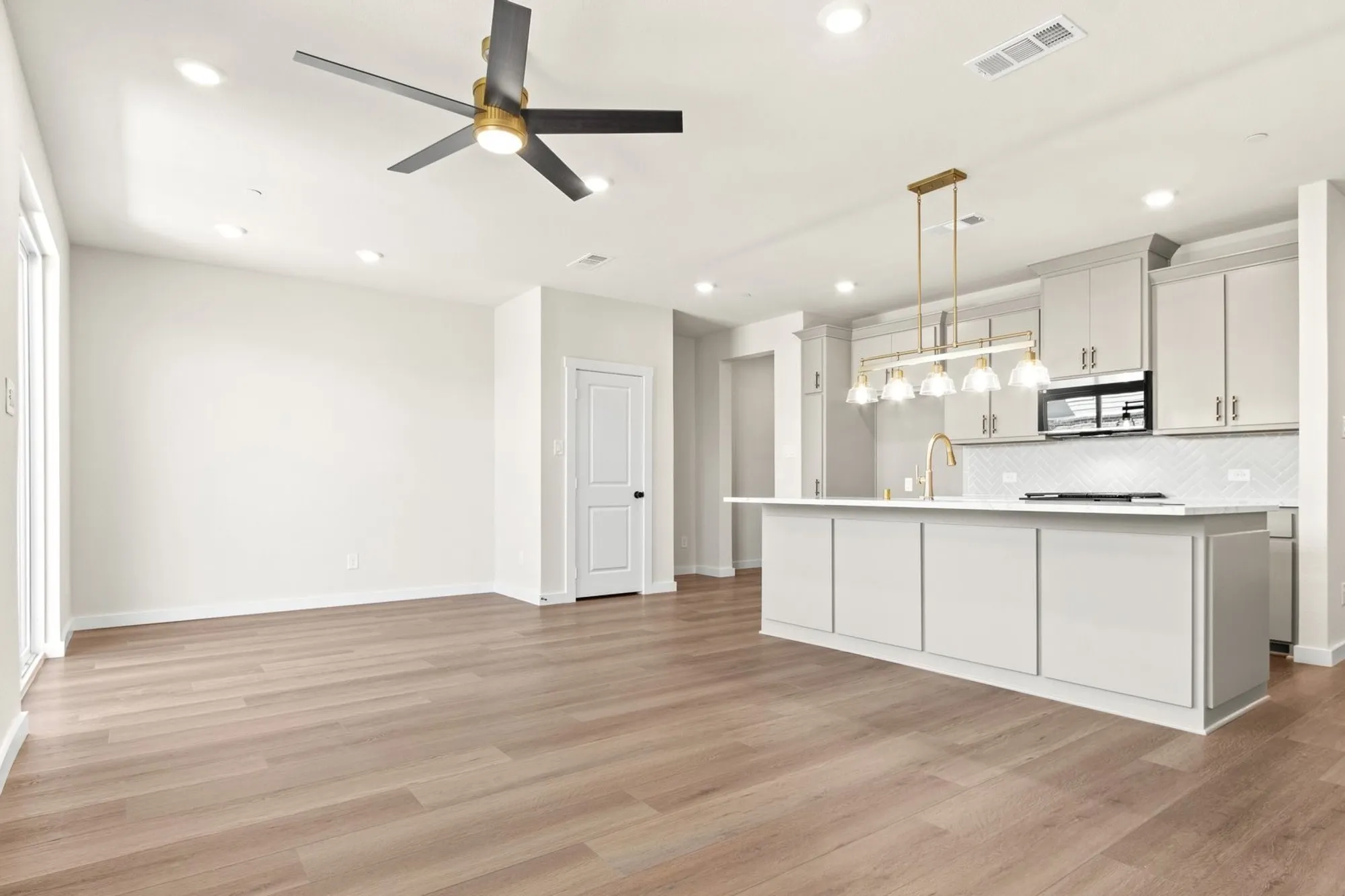 Property Slideshow image 5 of 34 | 729 tower rd, Wylie, TX, 75098