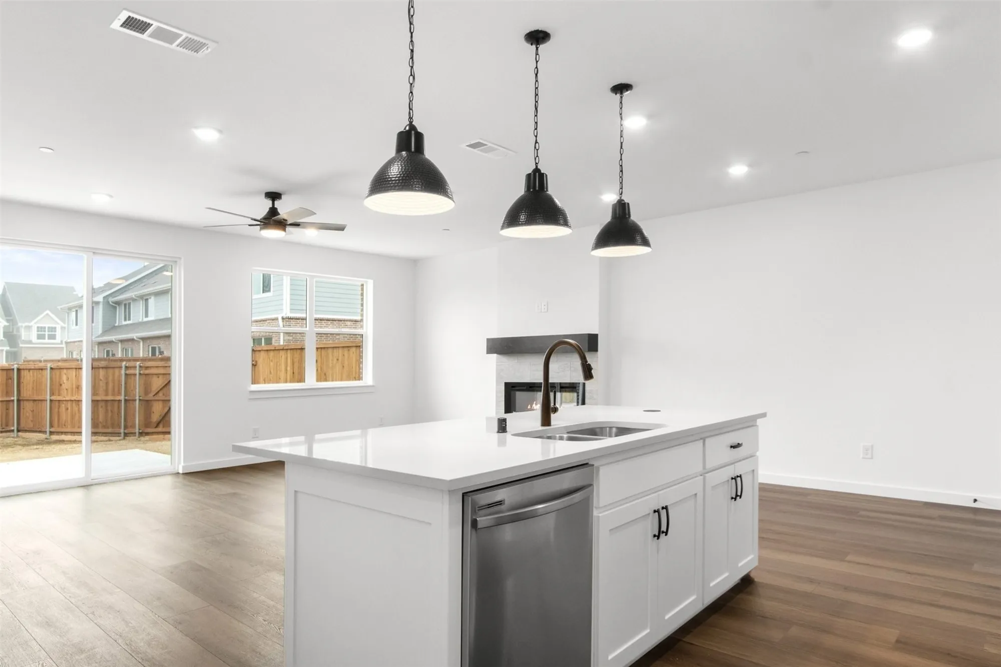 Property Slideshow image 6 of 34 | 725 tower rd, Wylie, TX, 75098