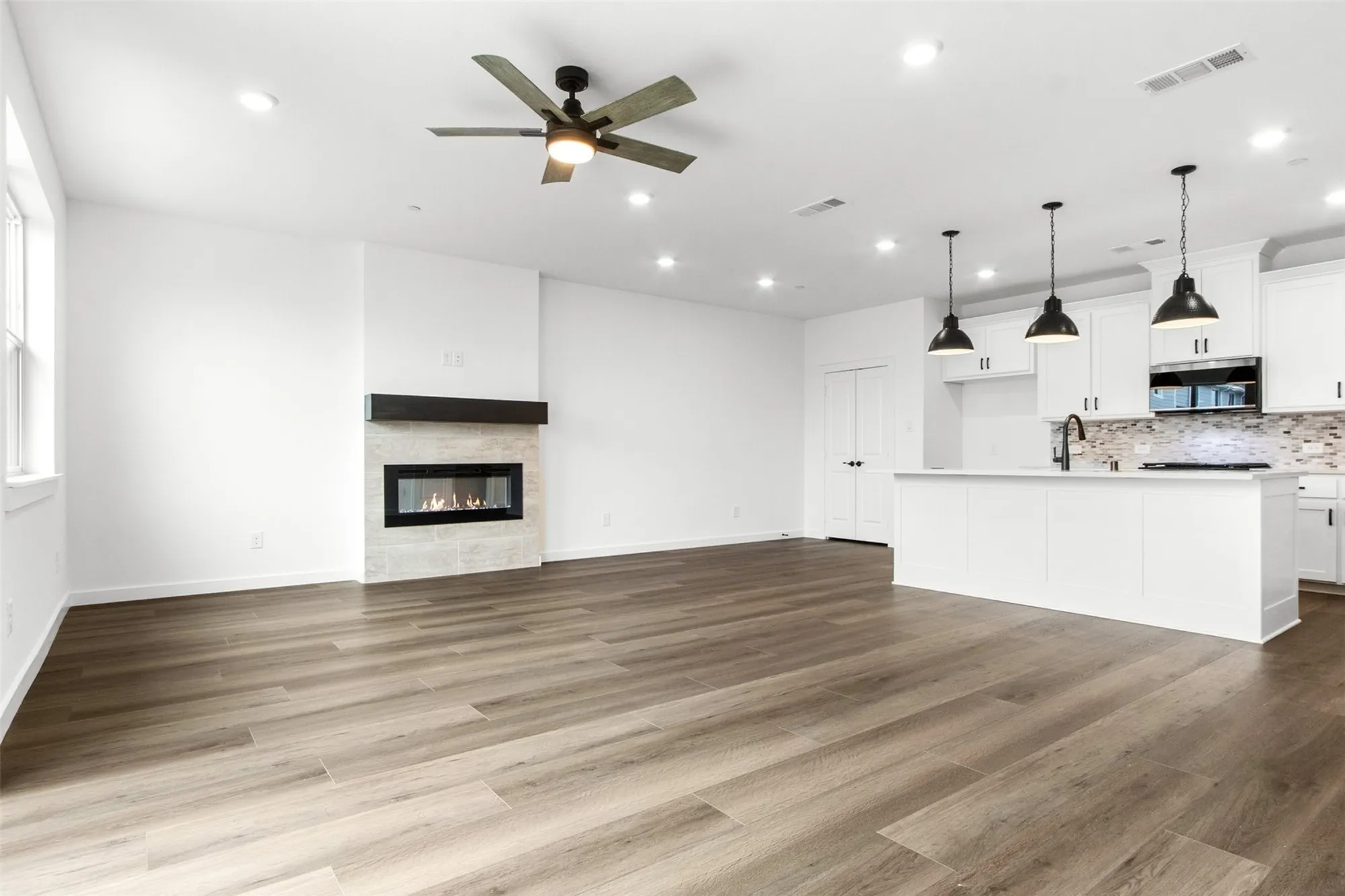 Property Slideshow image 8 of 34 | 725 tower rd, Wylie, TX, 75098