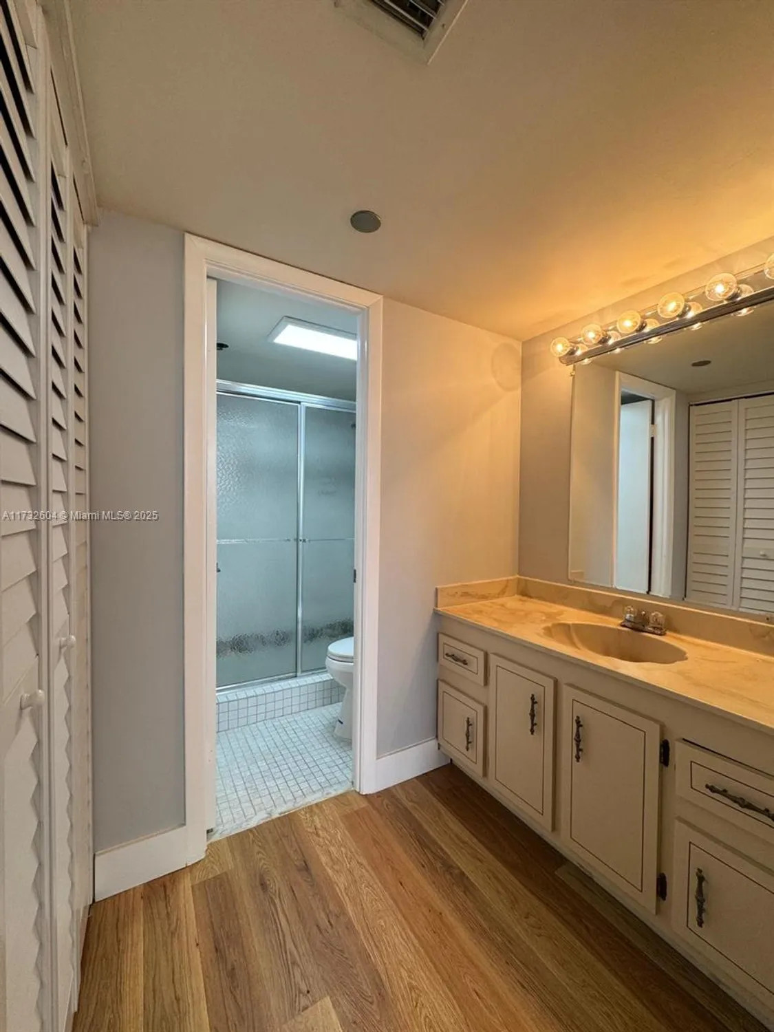 Property Slideshow image 9 of 16 | 1200 saint charles pl 419, Pembroke Pines, FL, 33026