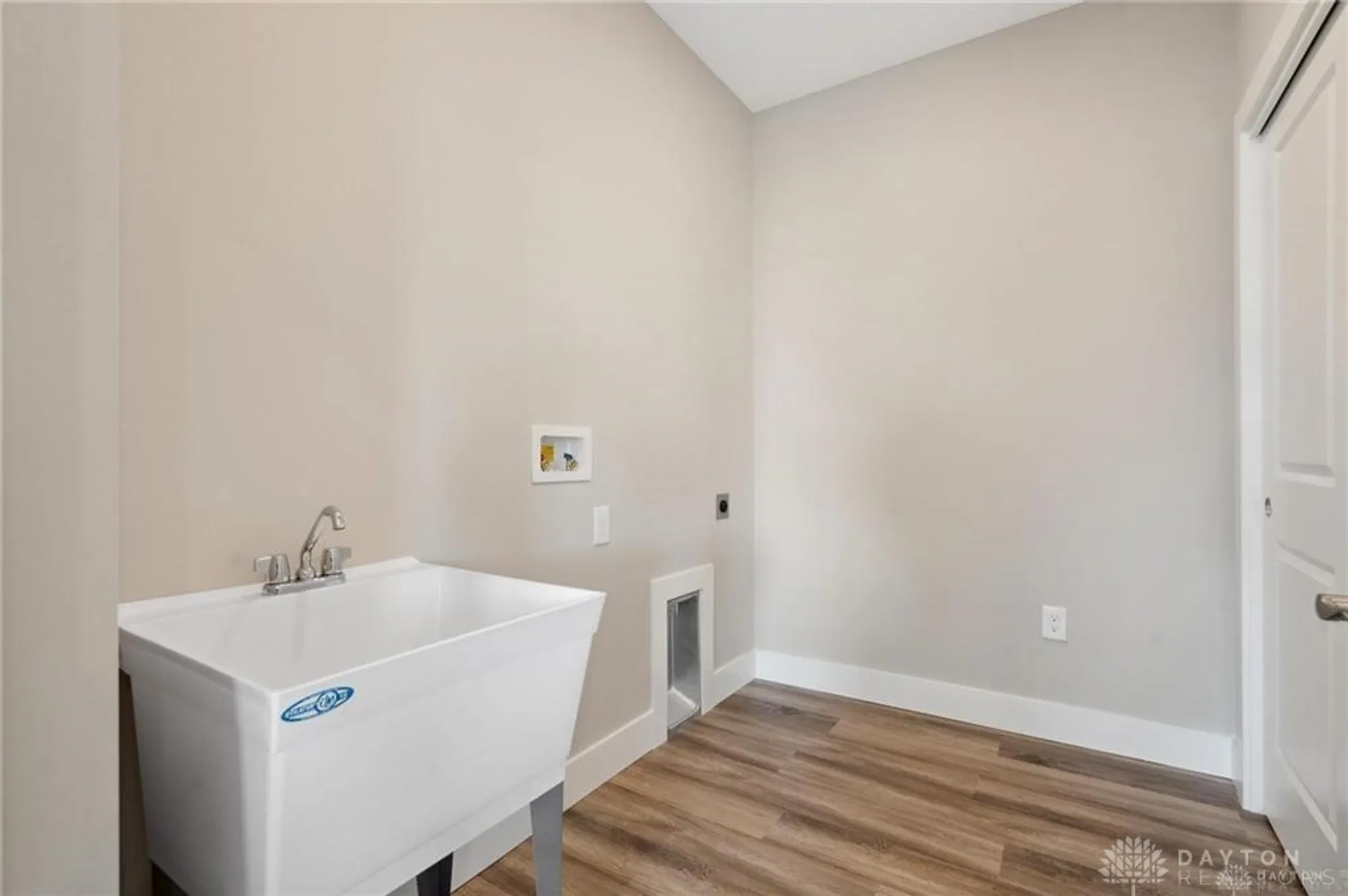 Property Slideshow image 21 of 35 | 1427 triple crown way, Beavercrk Twp, OH, 45385