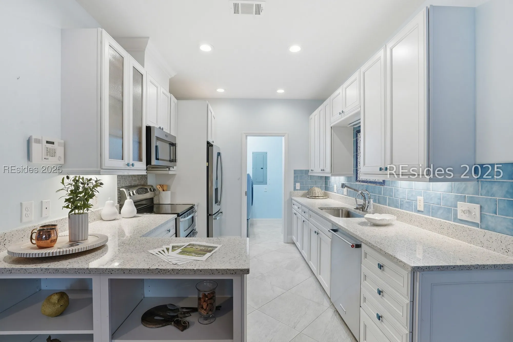 Property Slideshow image 8 of 30 | 15 indigo run dr unit 8, Hilton Head Island, SC, 29926