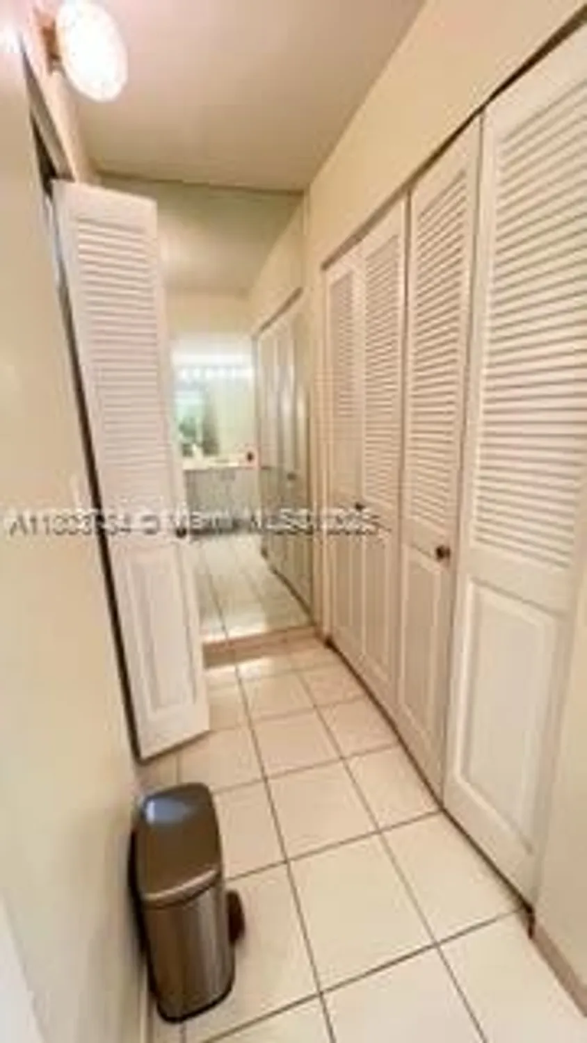 Property Slideshow image 18 of 26 | 1400 saint charles pl l4, Pembroke Pines, FL, 33026