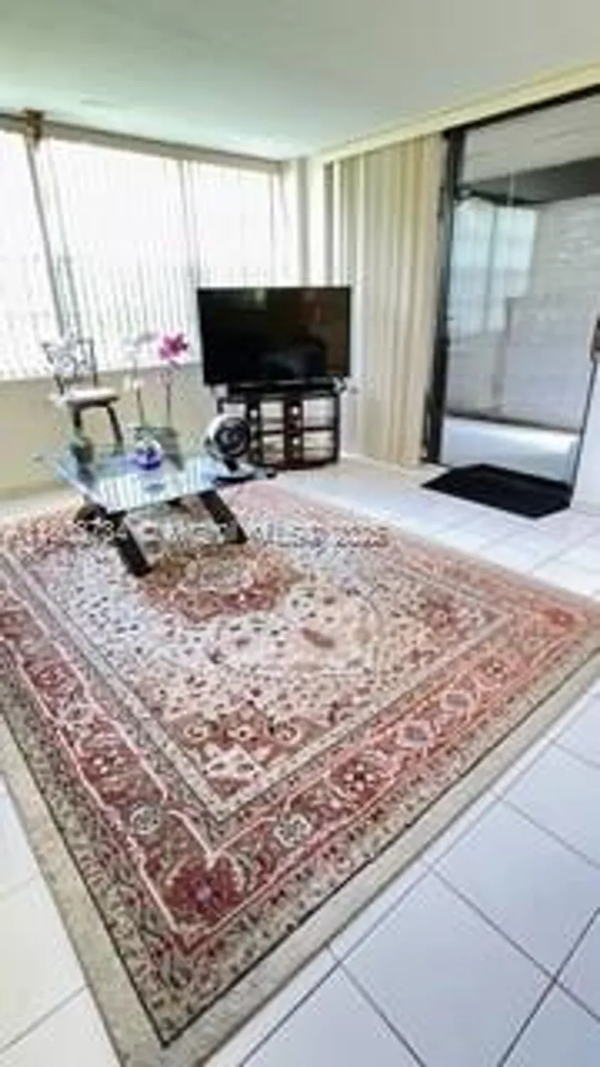 Property Slideshow image 4 of 26 | 1400 saint charles pl l4, Pembroke Pines, FL, 33026