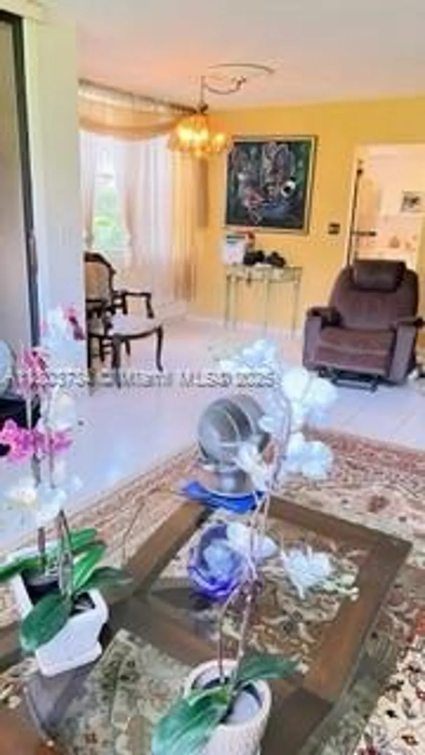 Property Slideshow image 5 of 26 | 1400 saint charles pl l4, Pembroke Pines, FL, 33026