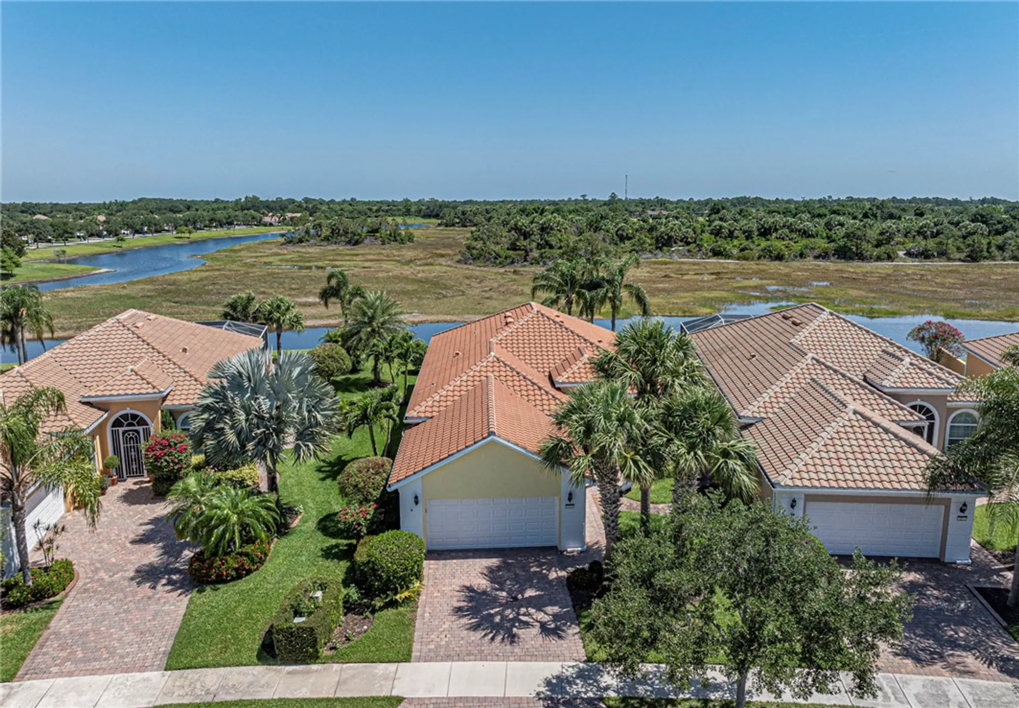 Property Slideshow image 29 of 36 | 5151 formosa cir, Vero Beach, FL, 32967