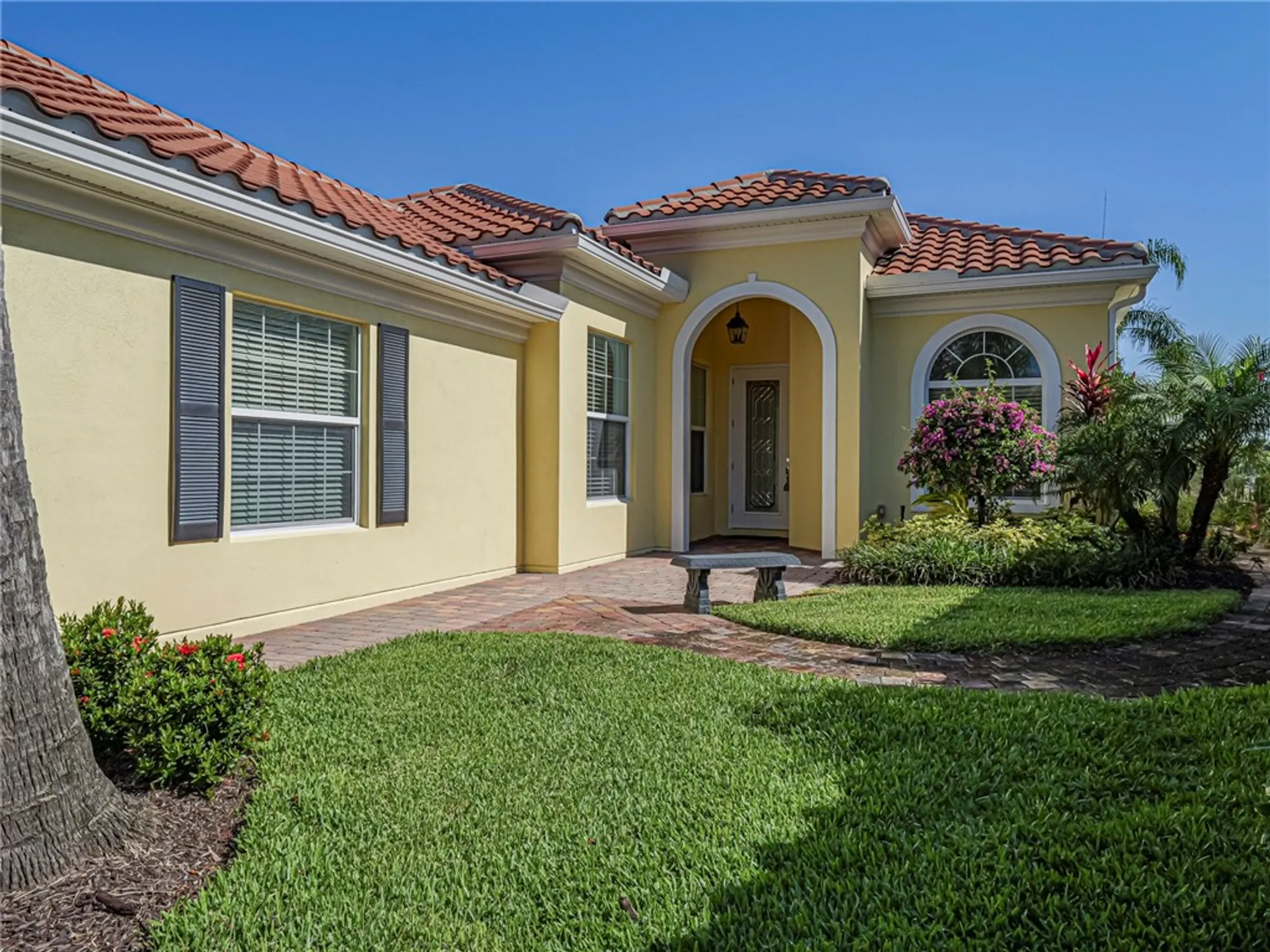 Property Slideshow image 6 of 36 | 5151 formosa cir, Vero Beach, FL, 32967