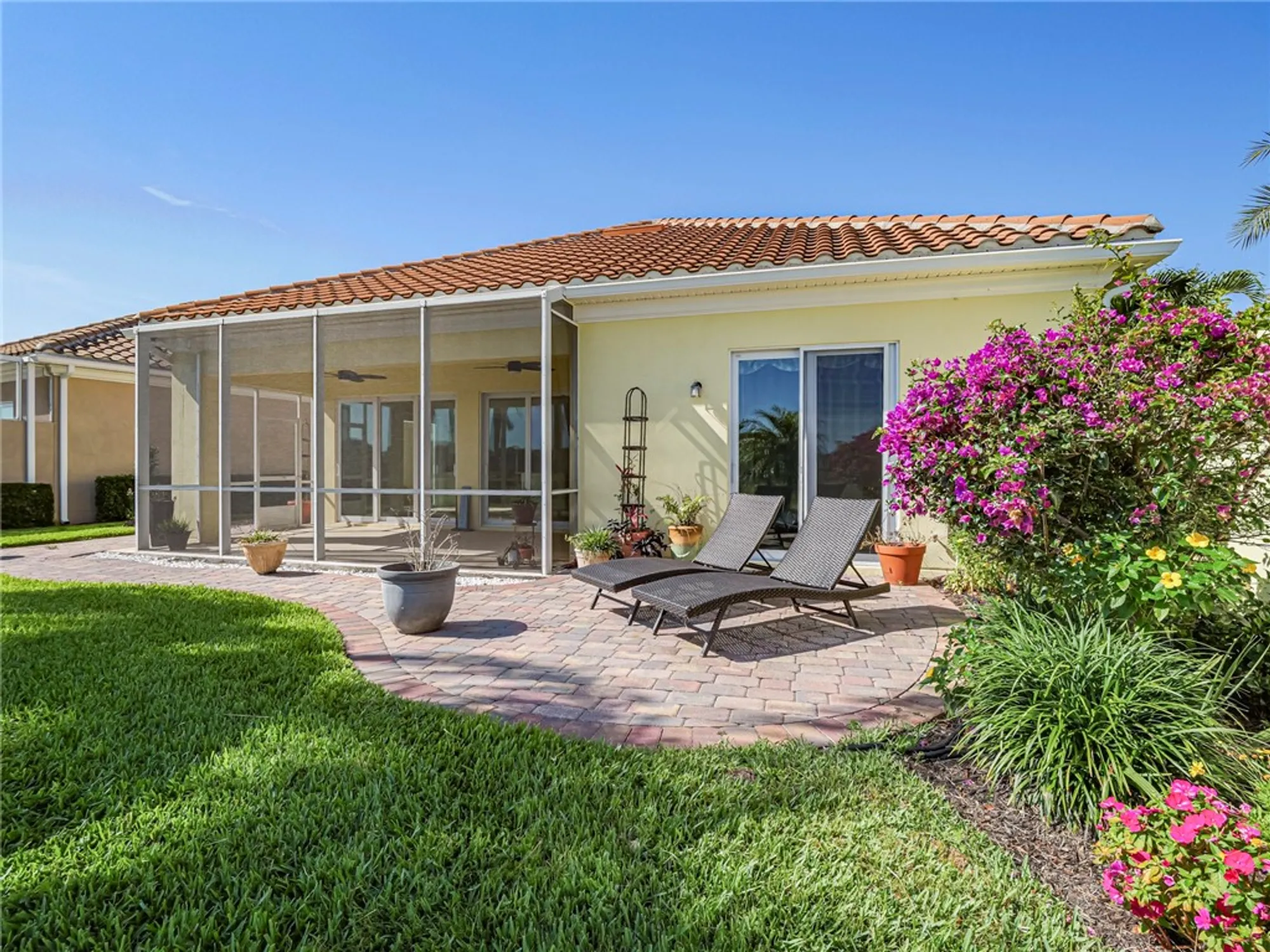 Property Slideshow image 7 of 36 | 5151 formosa cir, Vero Beach, FL, 32967