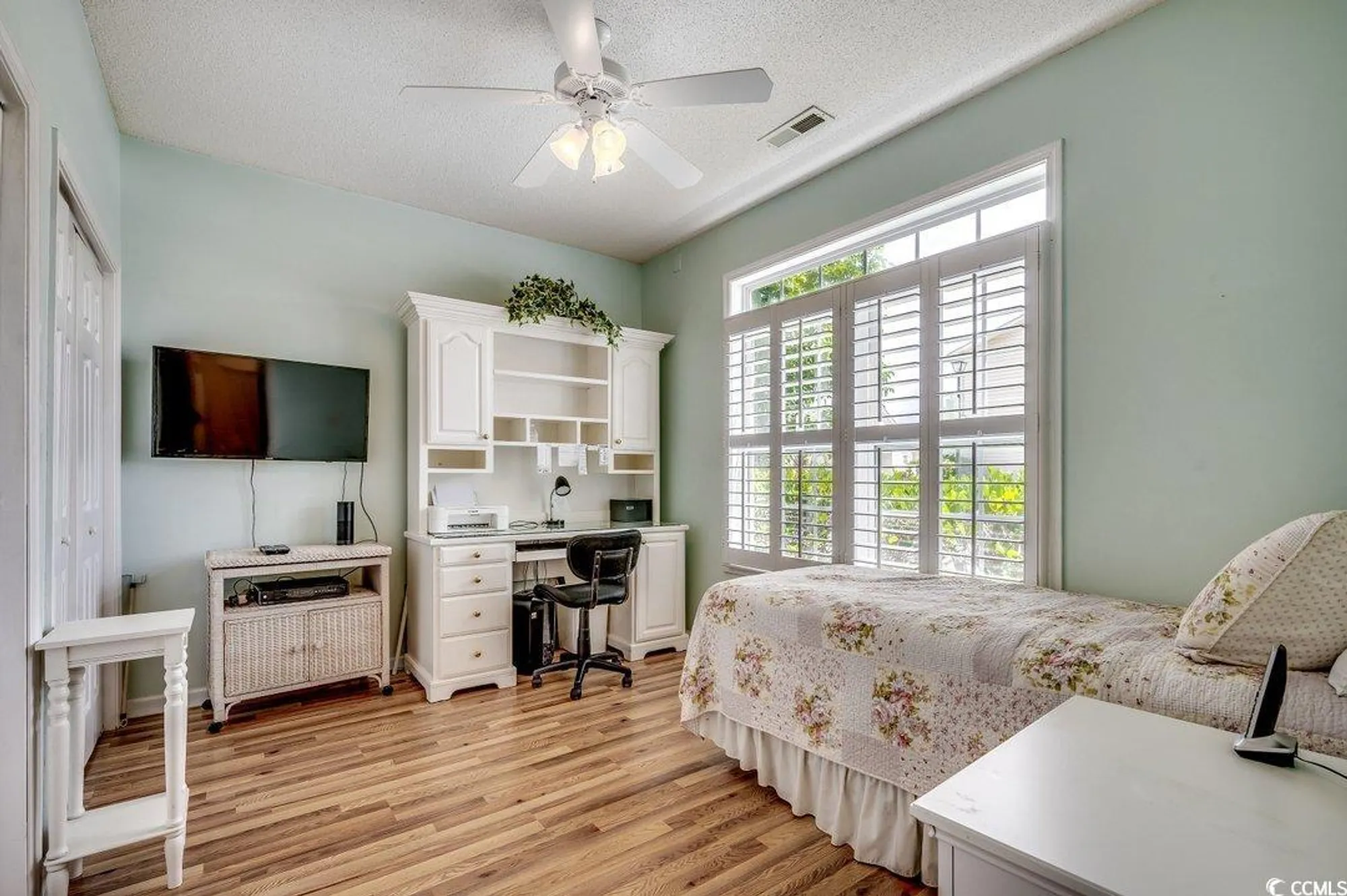 Property Slideshow image 4 of 36 | 4294 river gate ln, Little River, SC, 29566