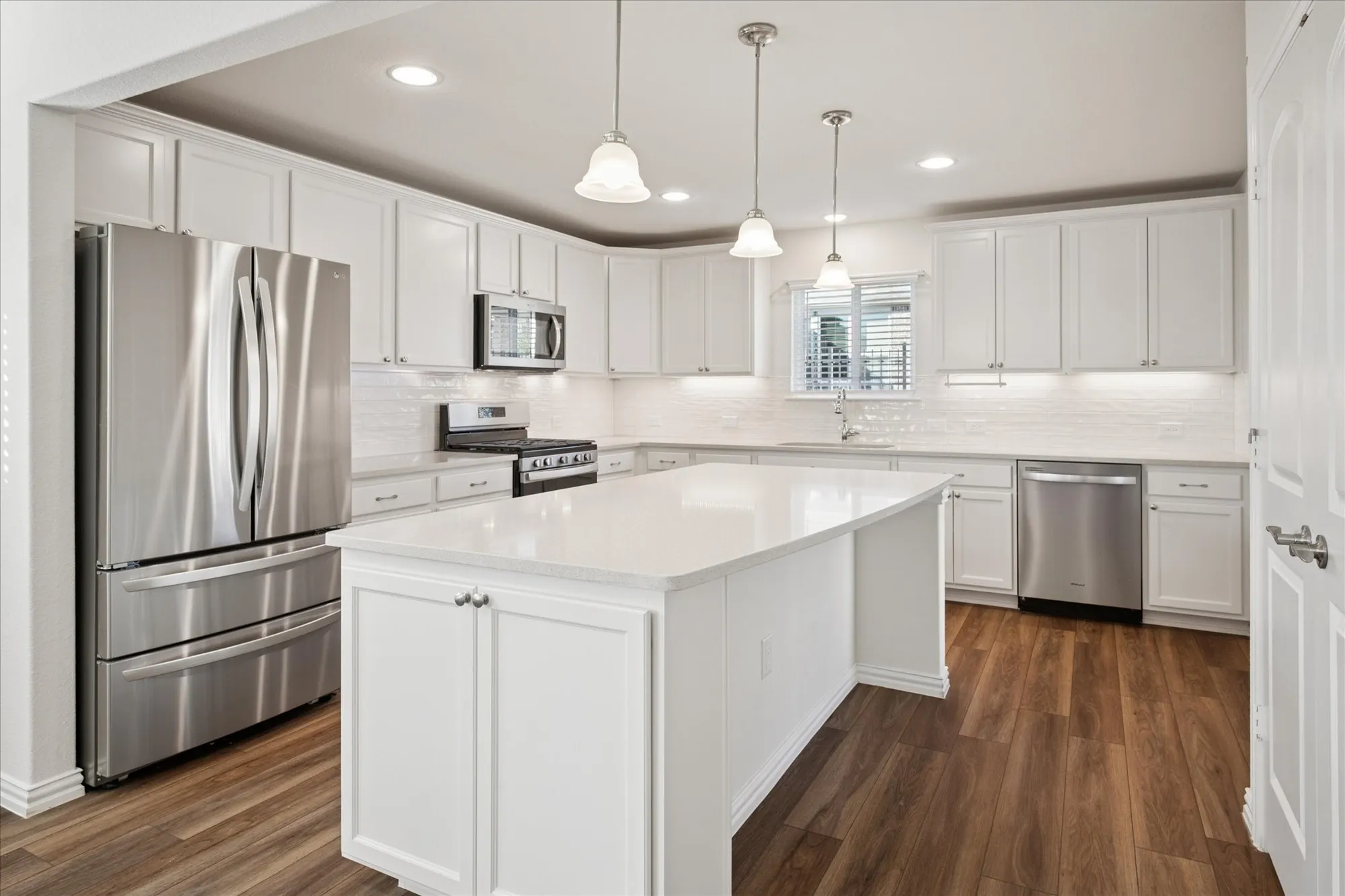 Property Slideshow image 4 of 30 | 9109 water willow way, Mckinney, TX, 75071