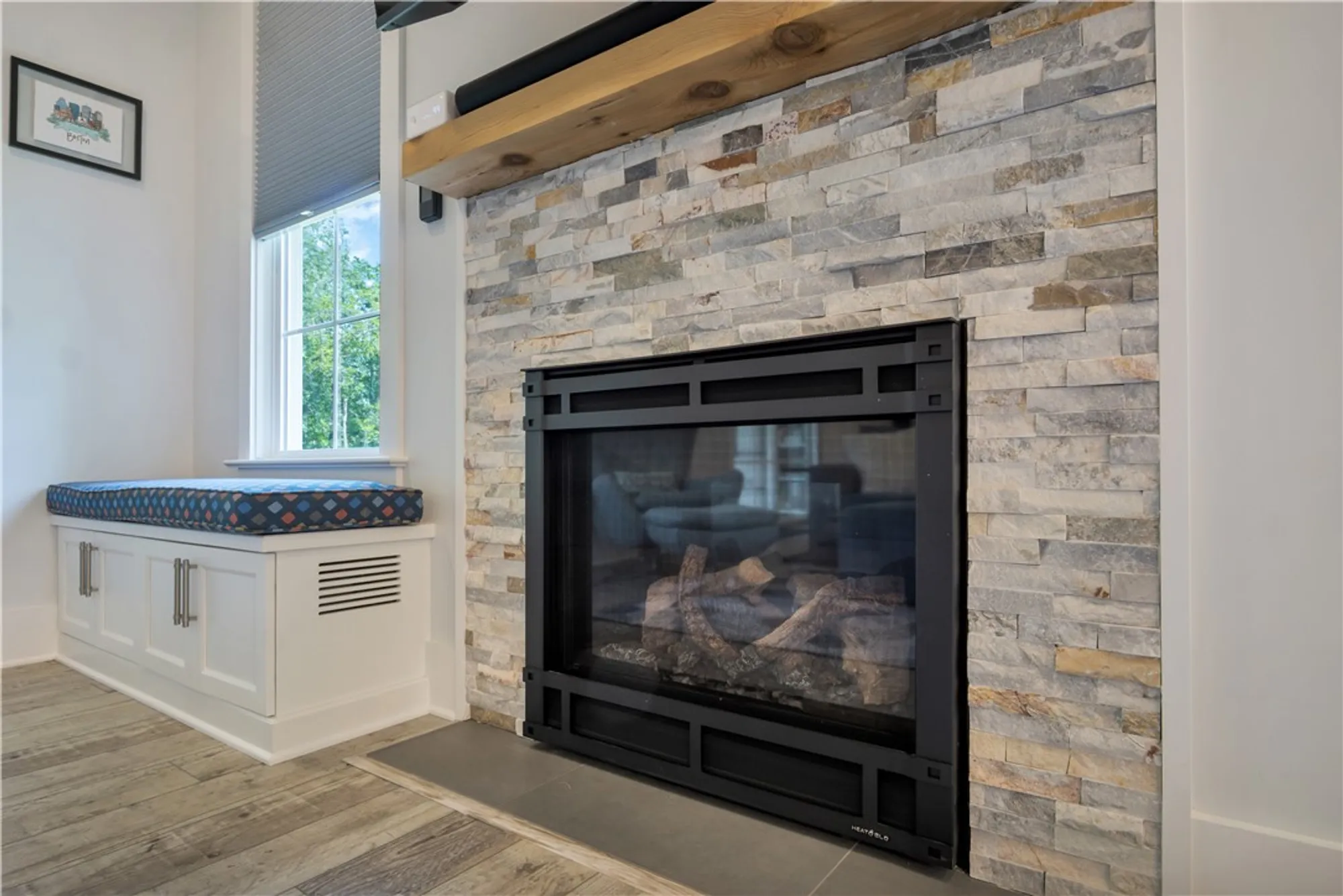 Property Slideshow image 17 of 45 | 6063 settlers market blvd, Williamsburg, VA, 23188