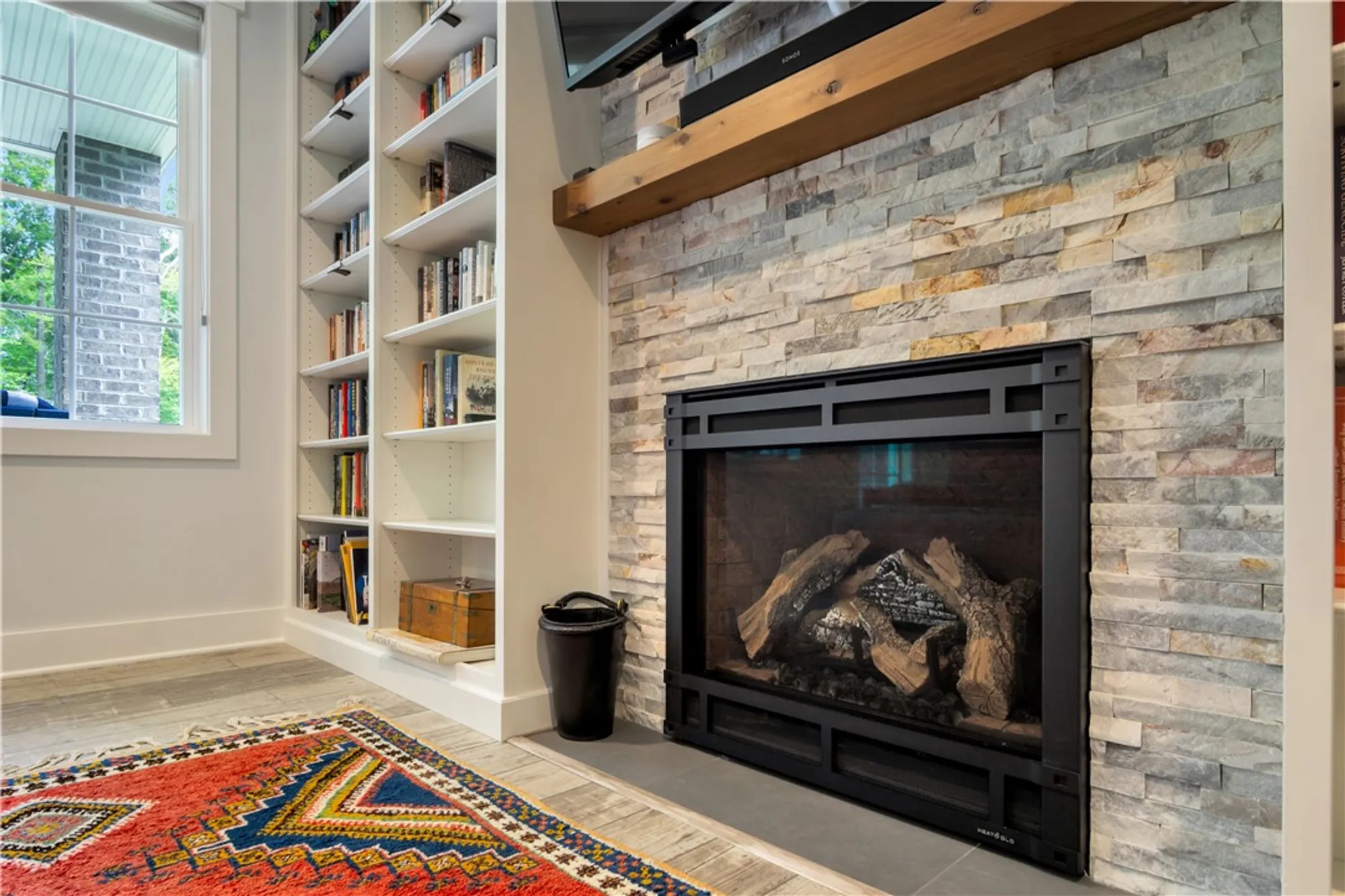 Property Slideshow image 36 of 45 | 6063 settlers market blvd, Williamsburg, VA, 23188