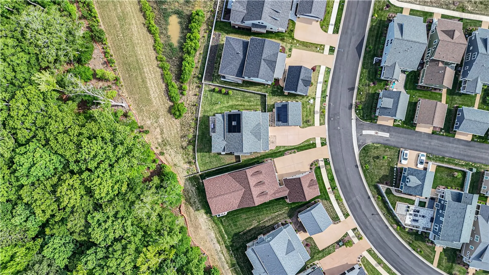 Property Slideshow image 44 of 45 | 6063 settlers market blvd, Williamsburg, VA, 23188