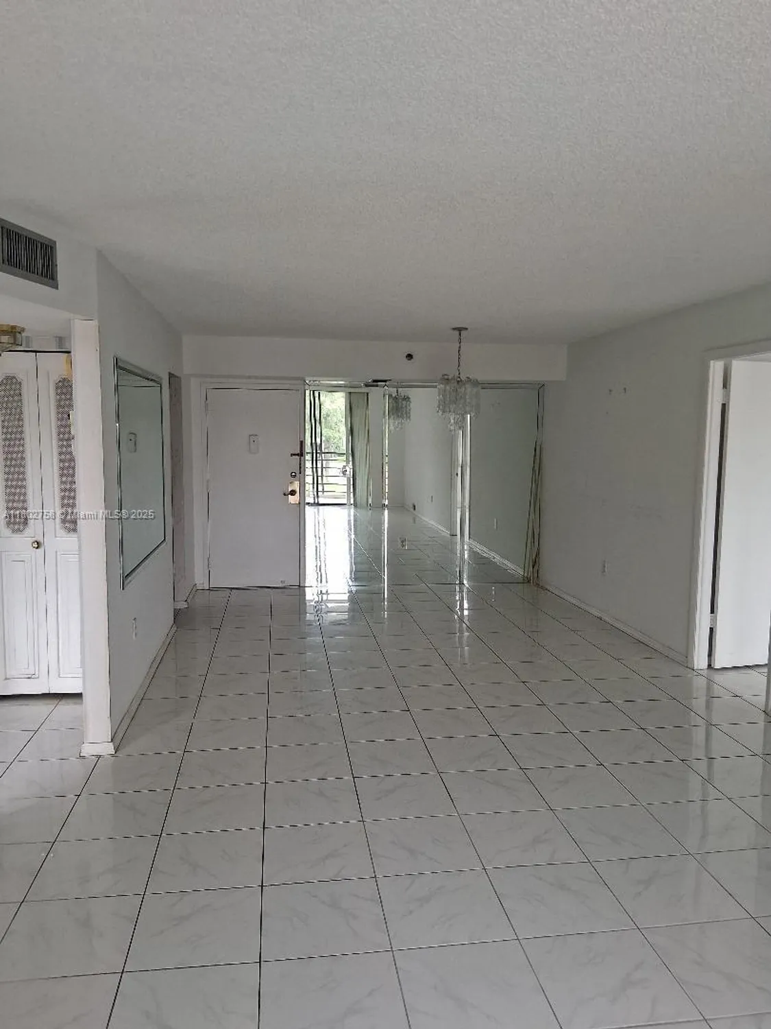 Property Slideshow image 10 of 30 | 1300 saint charles pl apt 302, Pembroke Pines, FL, 33026