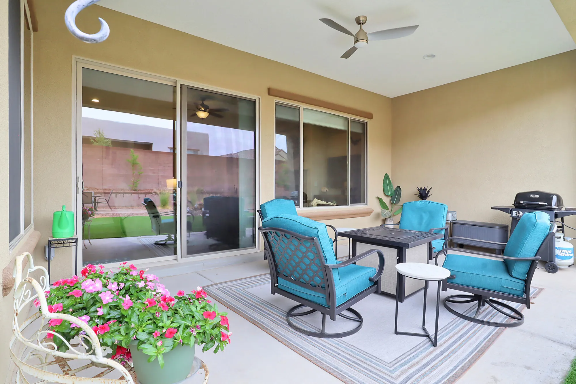 Property Slideshow image 16 of 35 | 9212 crystal creek ln nw, Albuquerque, NM, 87120