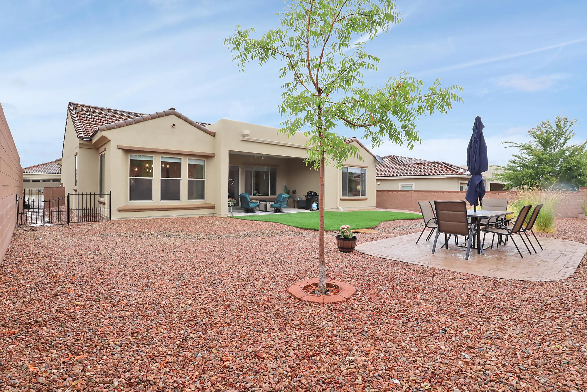 Property Slideshow image 18 of 35 | 9212 crystal creek ln nw, Albuquerque, NM, 87120