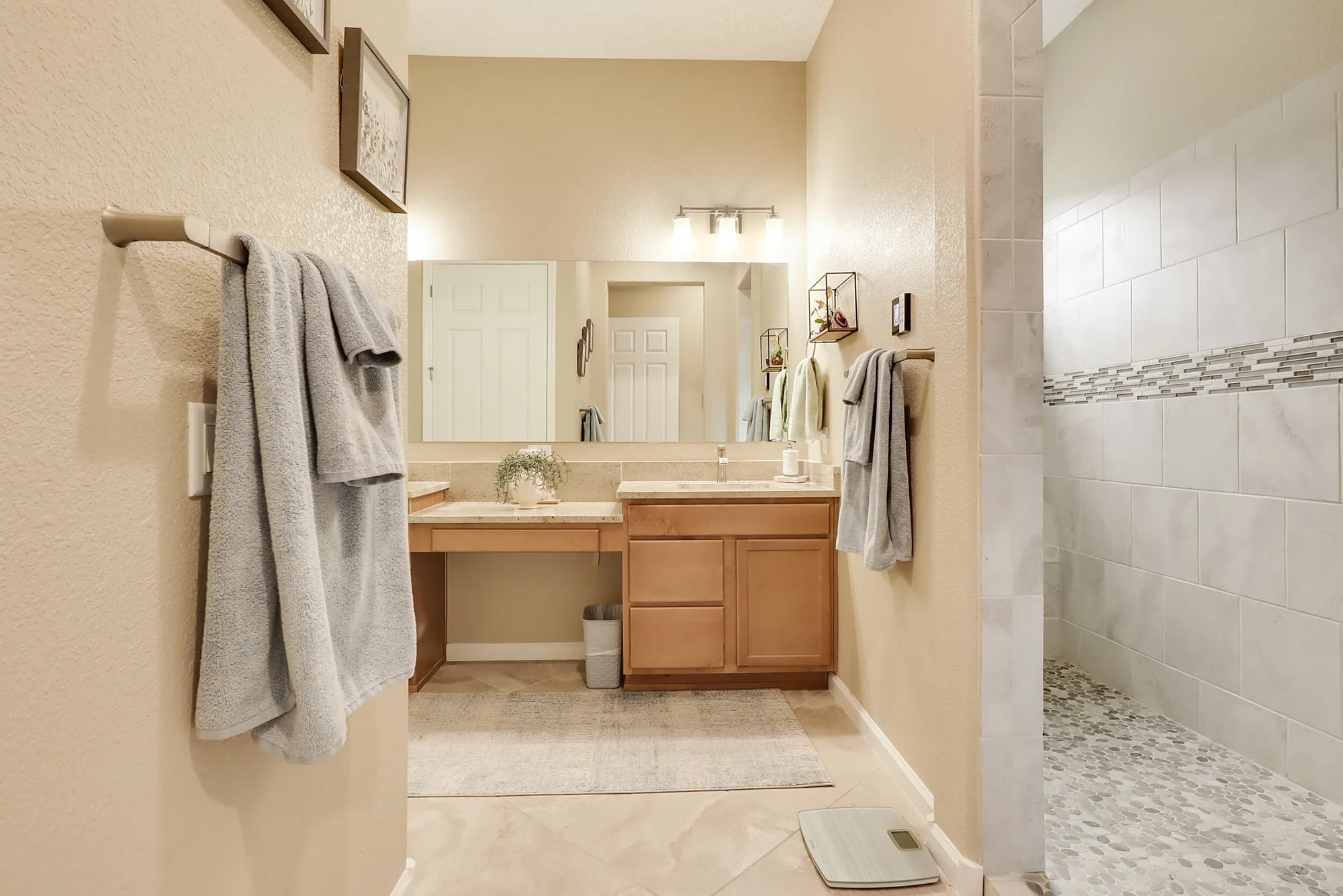 Property Slideshow image 29 of 35 | 9212 crystal creek ln nw, Albuquerque, NM, 87120