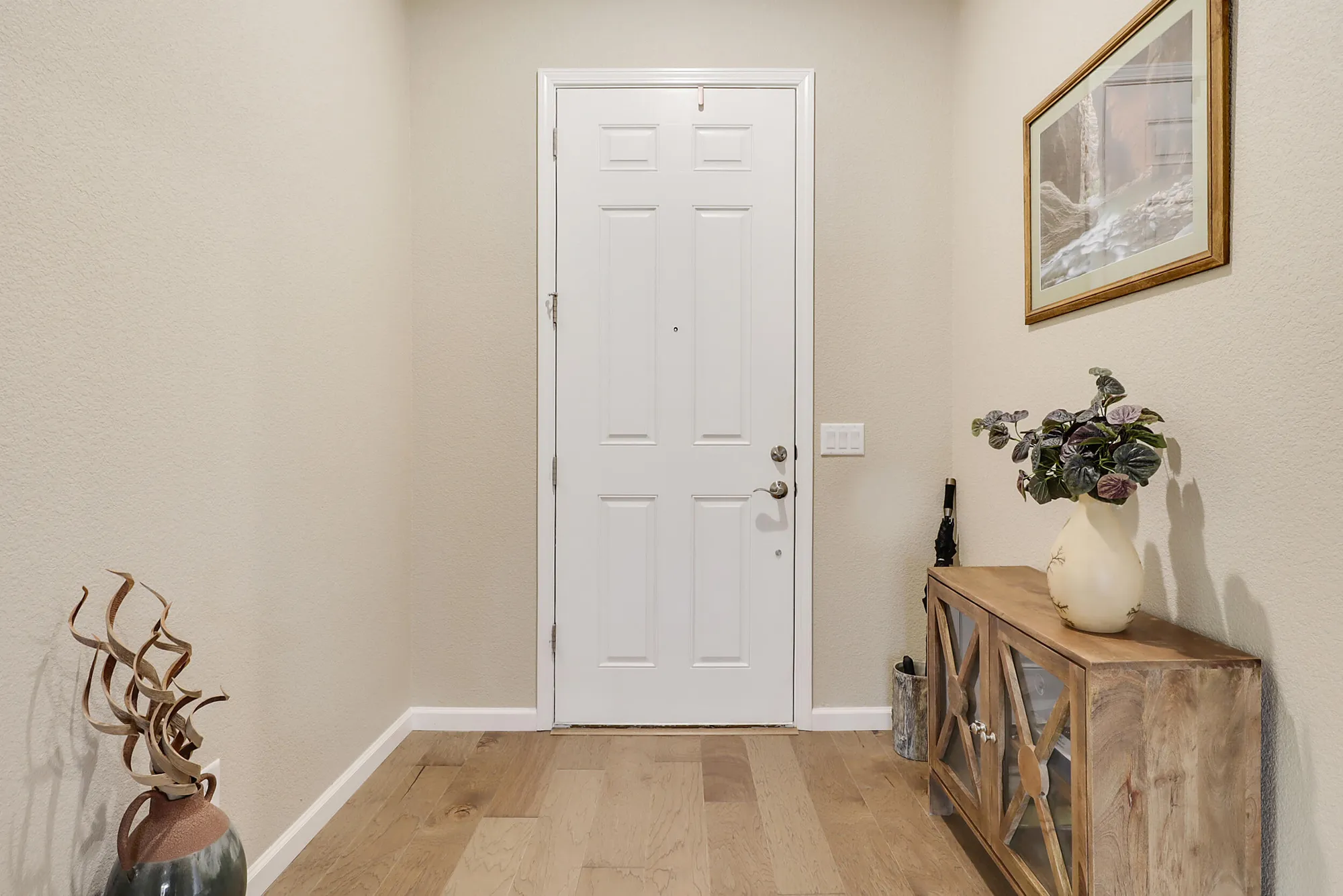 Property Slideshow image 4 of 35 | 9212 crystal creek ln nw, Albuquerque, NM, 87120