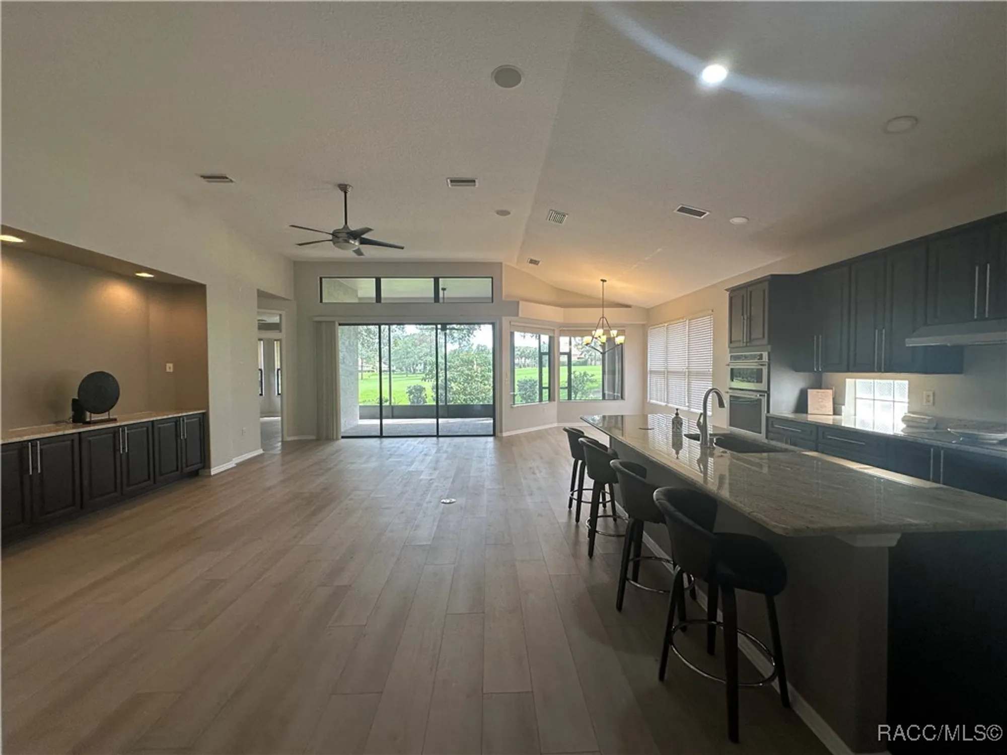 Property Slideshow image 5 of 49 | 418 w doerr path, Hernando, FL, 34442