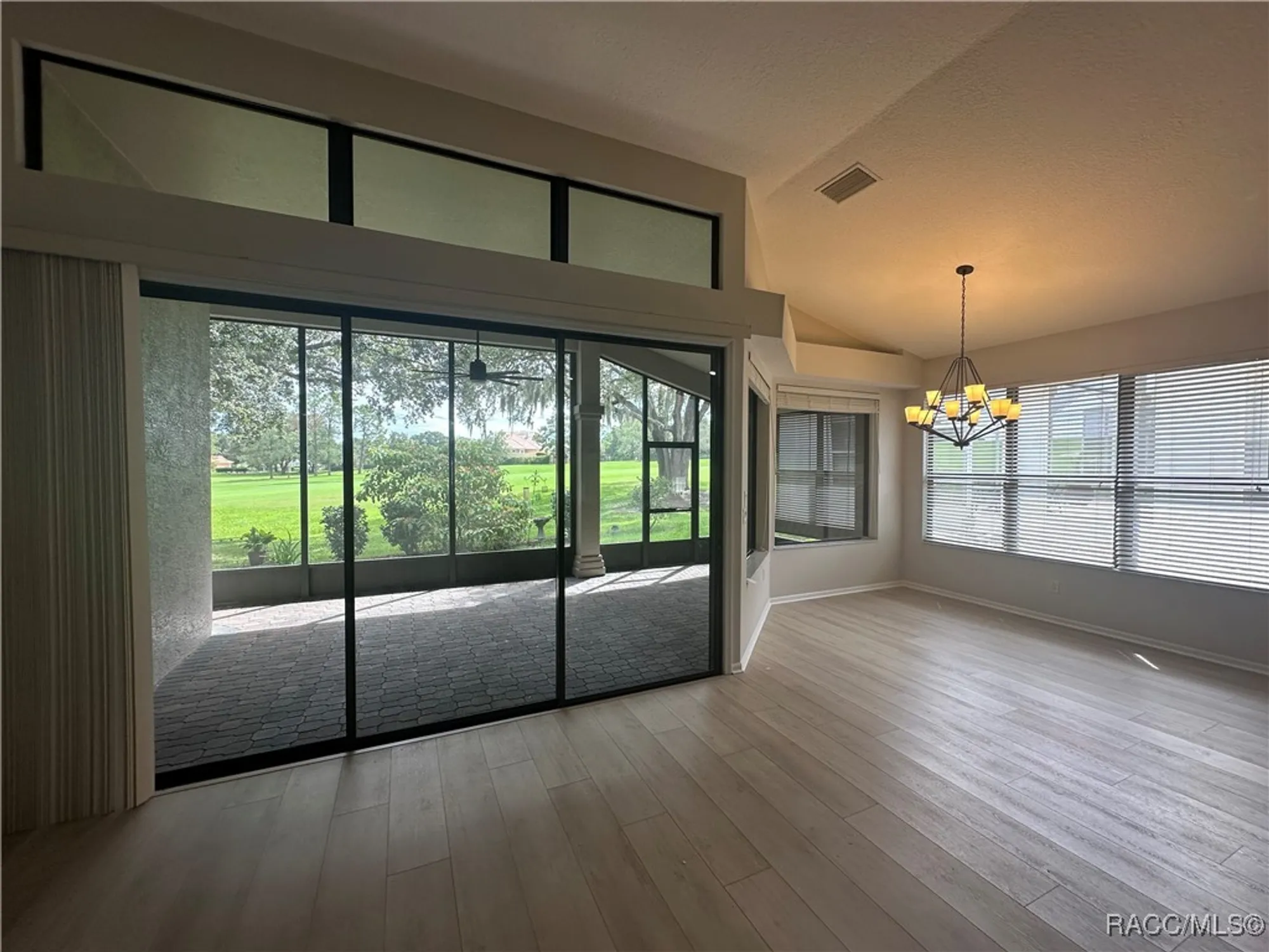 Property Slideshow image 6 of 49 | 418 w doerr path, Hernando, FL, 34442