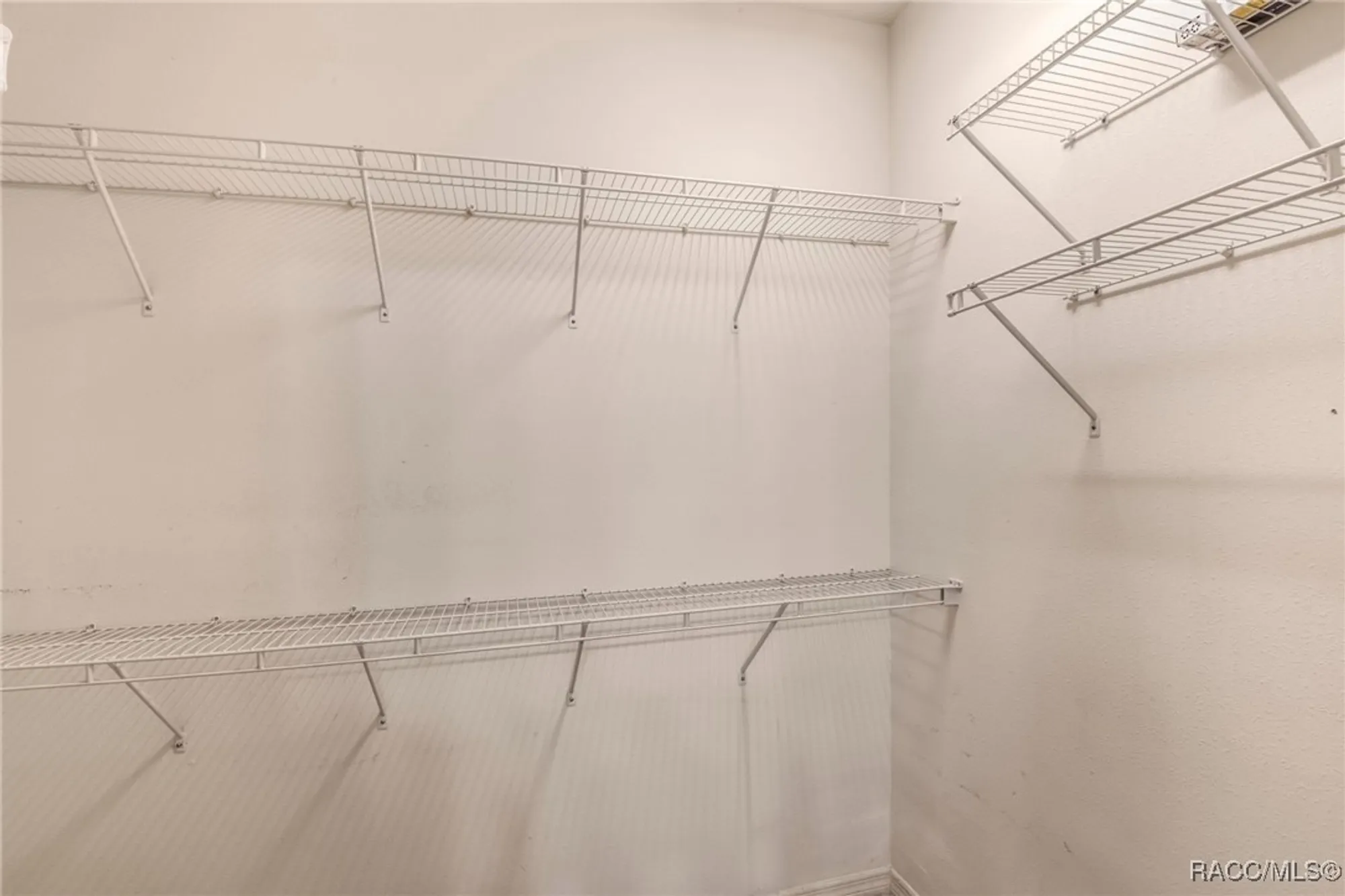 Property Slideshow image 23 of 45 | 1052 w diamond shore loop, Hernando, FL, 34442