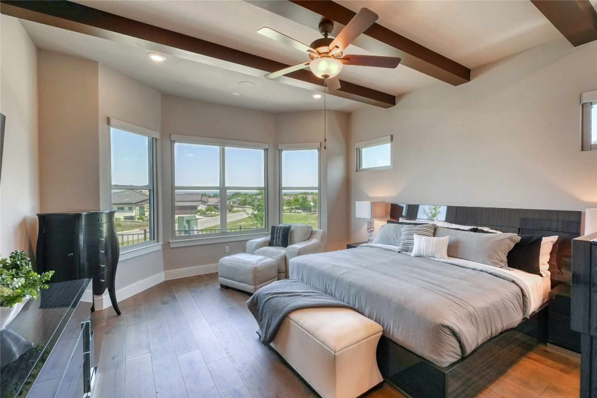Property Slideshow image 18 of 40 | 111 medici cv, Horseshoe Bay, TX, 78657