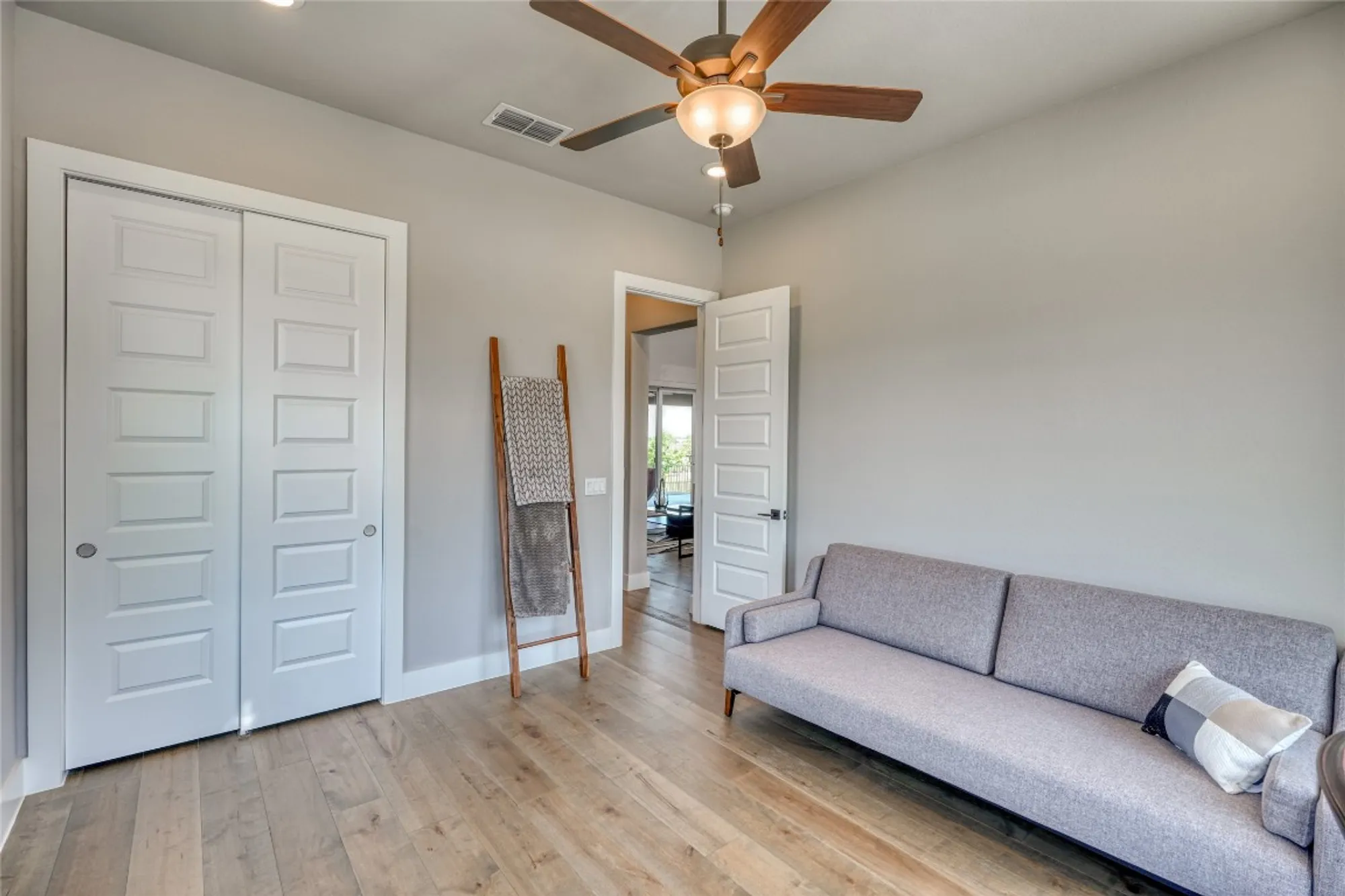 Property Slideshow image 23 of 40 | 111 medici cv, Horseshoe Bay, TX, 78657