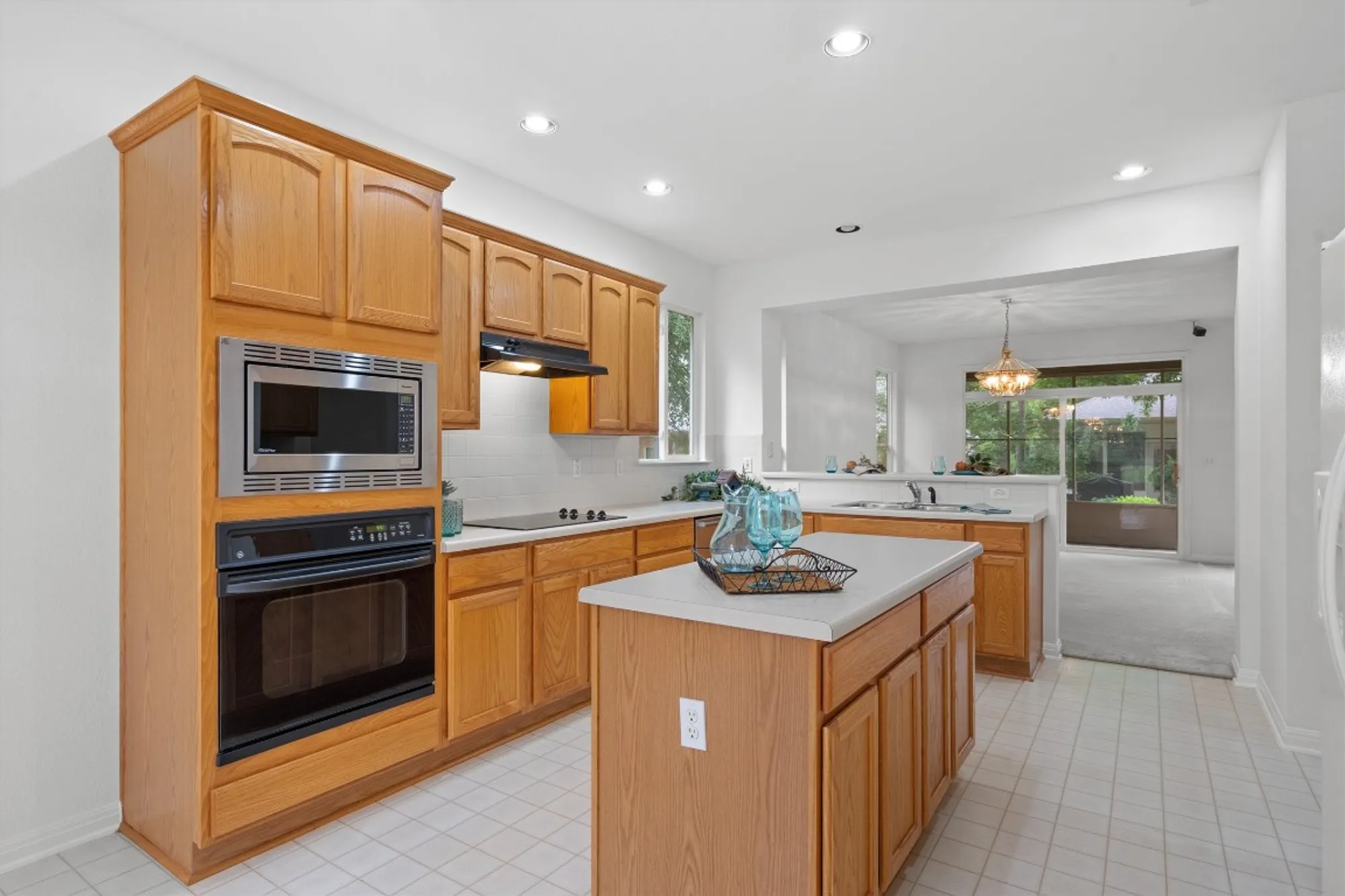 Property Slideshow image 14 of 34 | 106 ranch house cv, Georgetown, TX, 78633